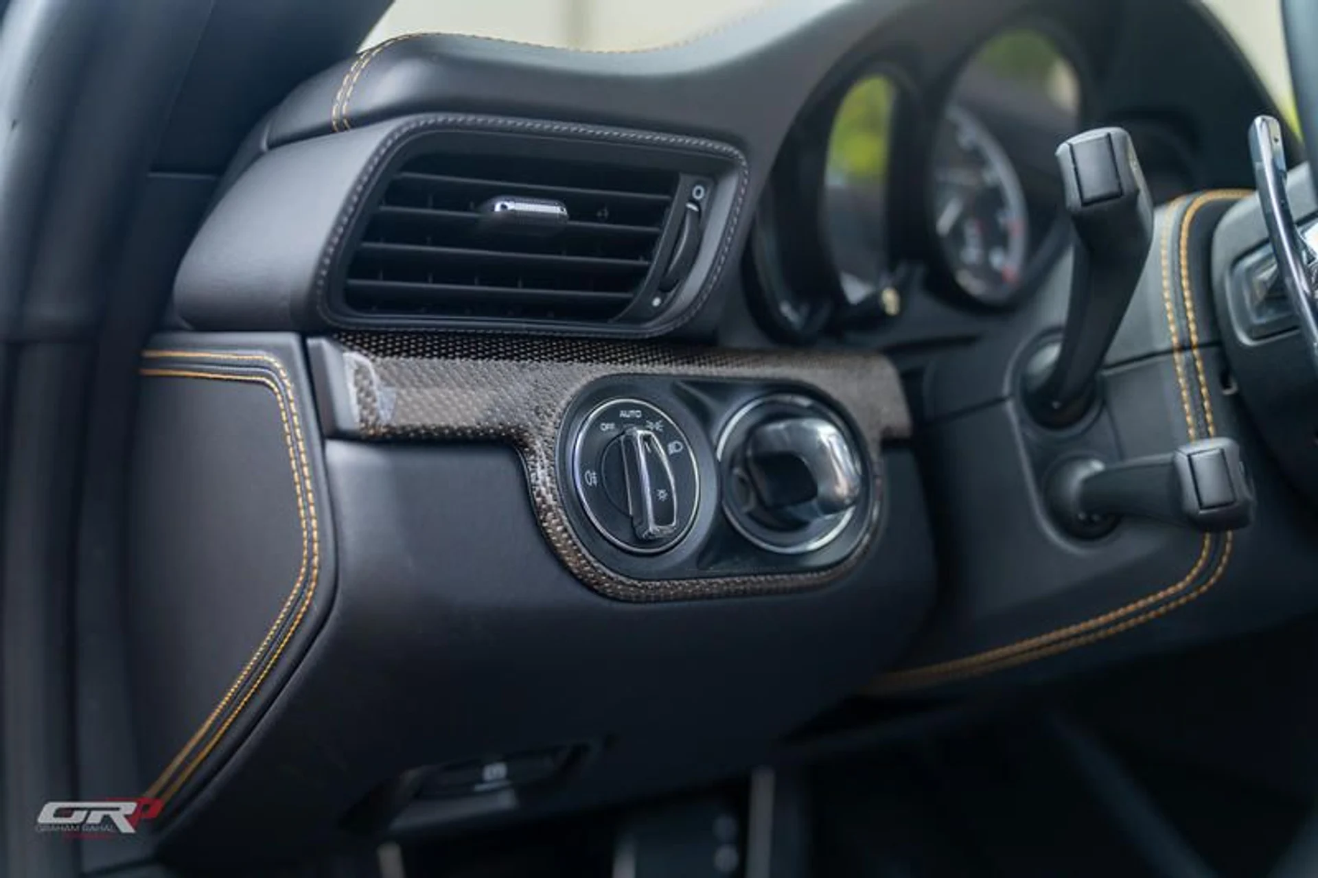 mph039_2463162922_2_C150_F07_A427_466_E_A0_CF_4_A3_D21923_FD_9_a0565c2693