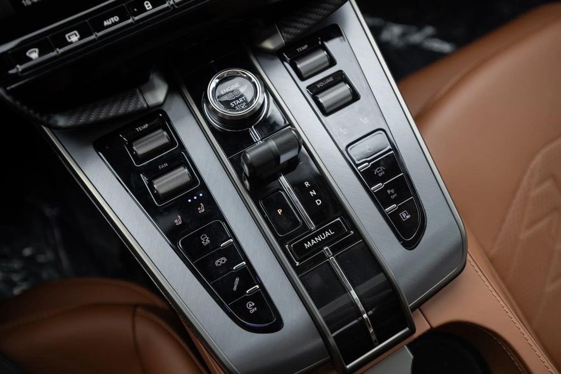 mph039_2463226122_eefb8e35d9154a909fd6add00f178236x_c15ab69121