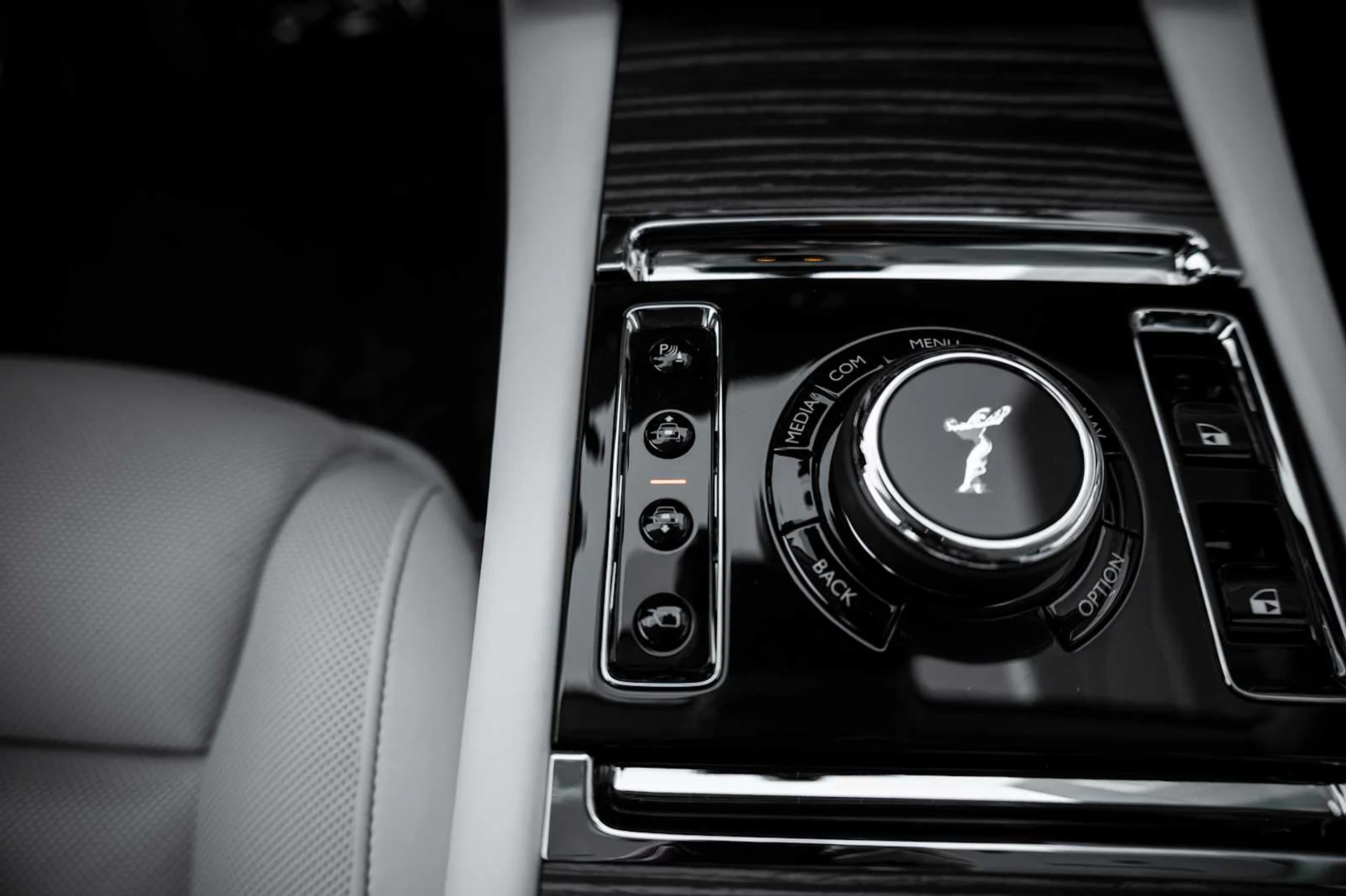 mph039_2542783514_16204cd4fccbe3bb9b8b897d2c318313x_593188f8ed