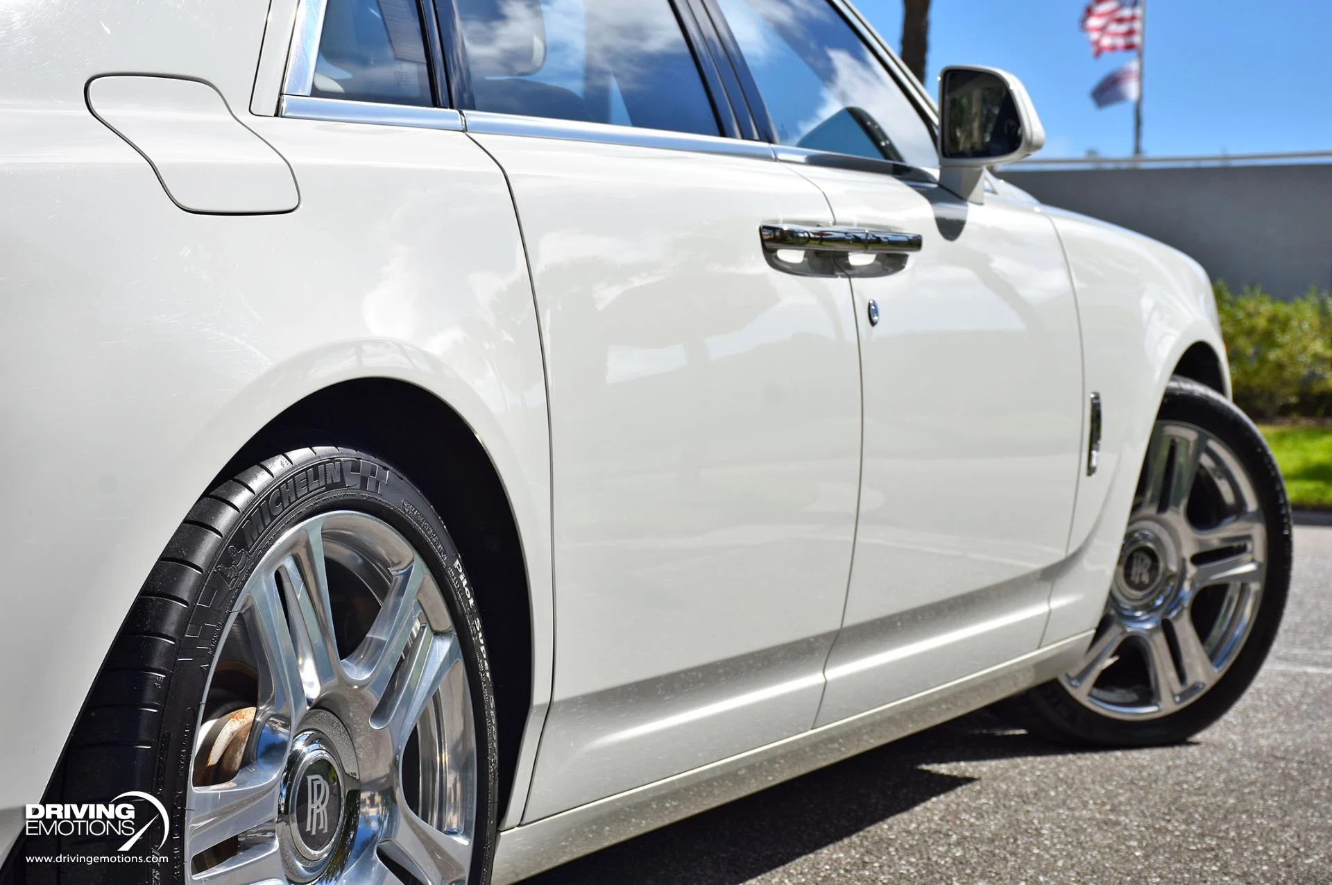 mph039_2552554137_872_p40_l_8aeb1f494b