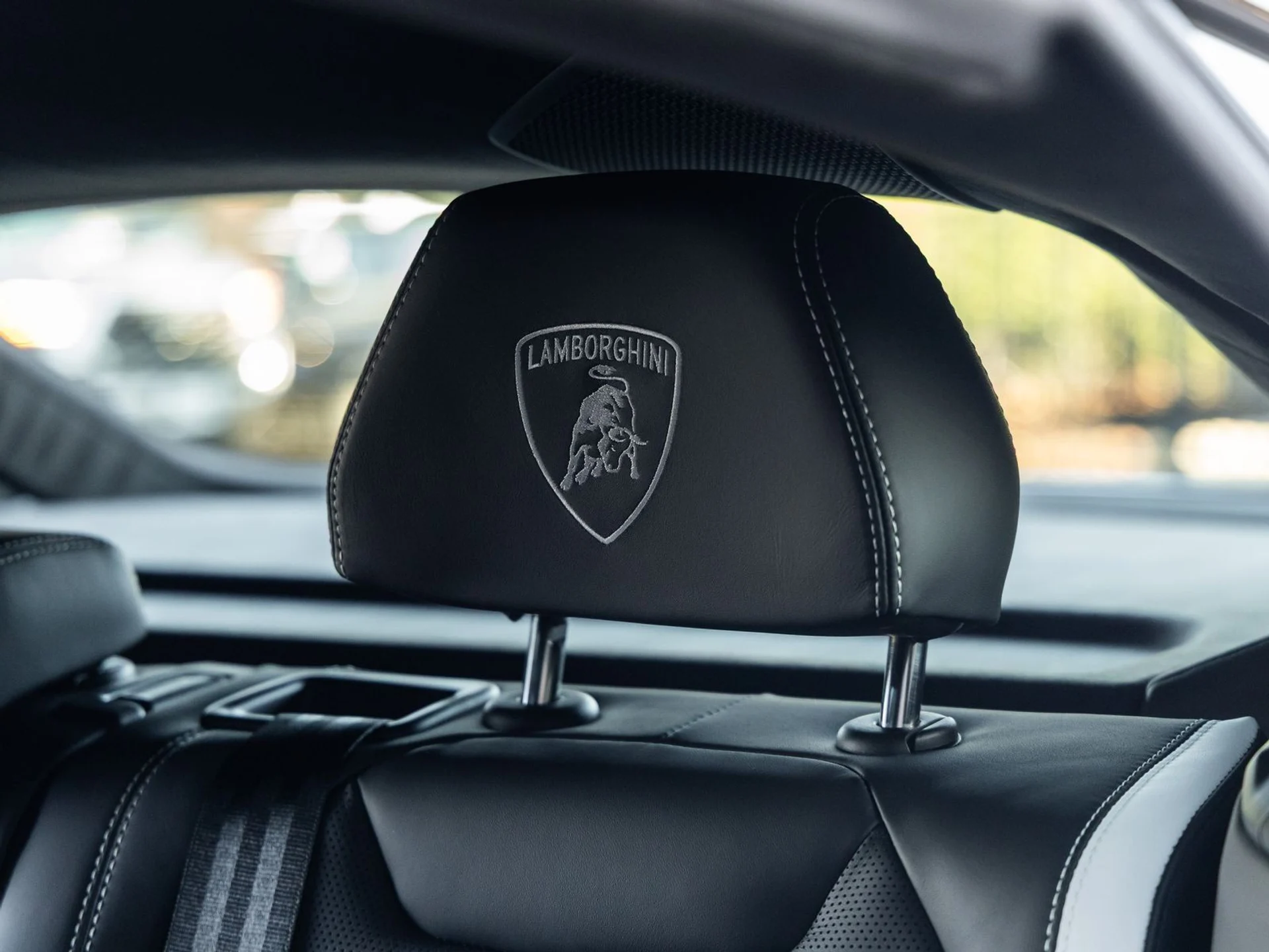 mph039_256205376_40_7d4f38cfe8