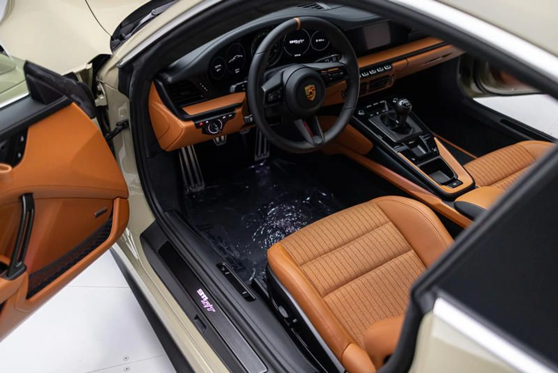 mph039_2564632684_E925_B574_651_A_4_C5_F_B0_C5_75_AEE_31_DF_7_DD_42c4374d6f