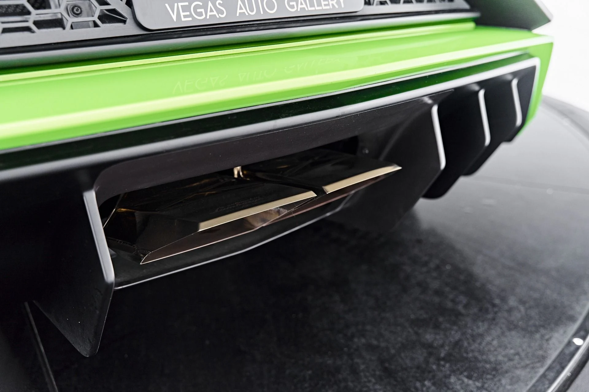 mph039_2569759038_Used_2016_Lamborghini_Aventador_LP_750_4_Super_Veloce_1791227498_0f77fc8606