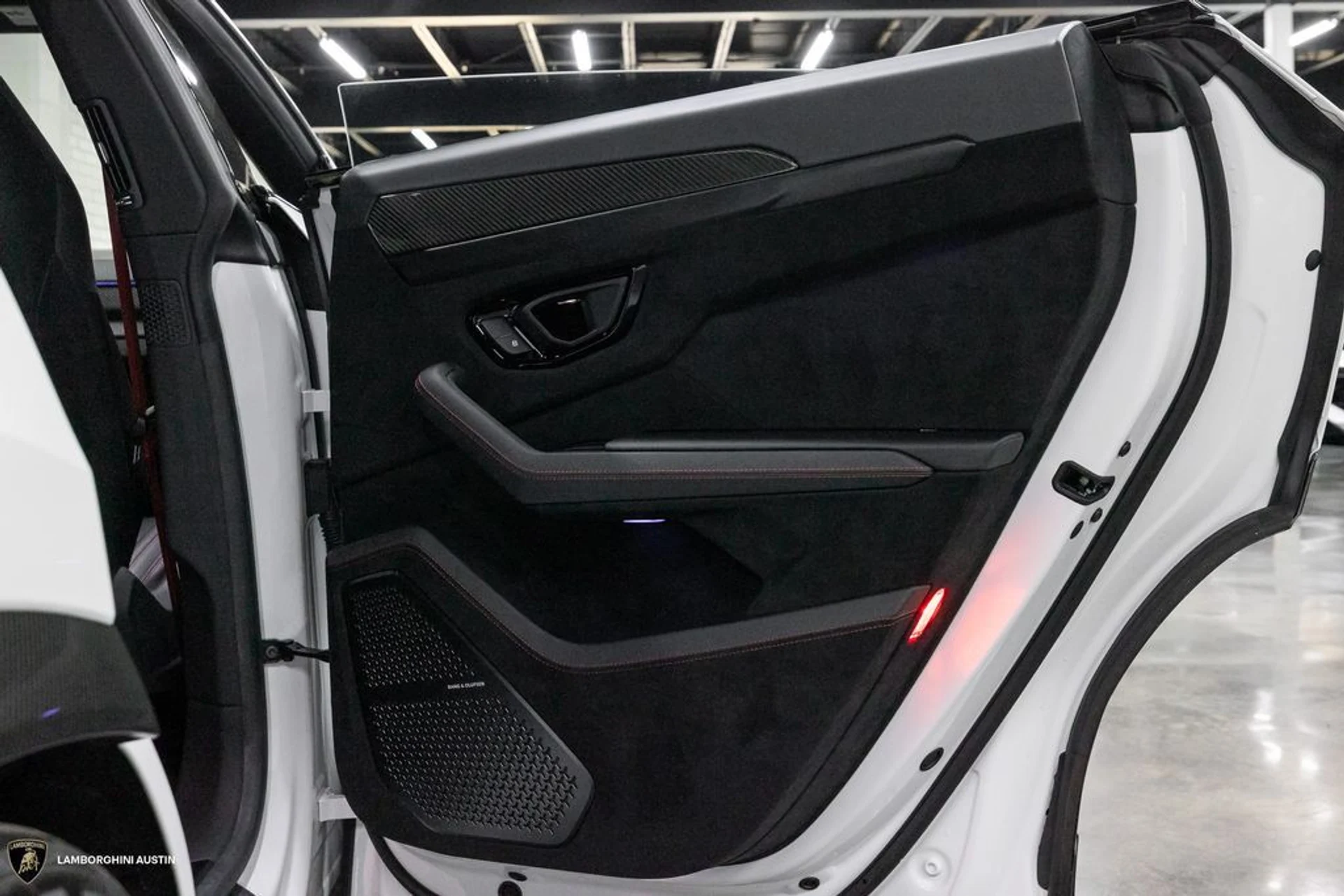 mph039_2585500403_daae1f299e5313132ee984d8d9050c8ex_d6ca1a20b7