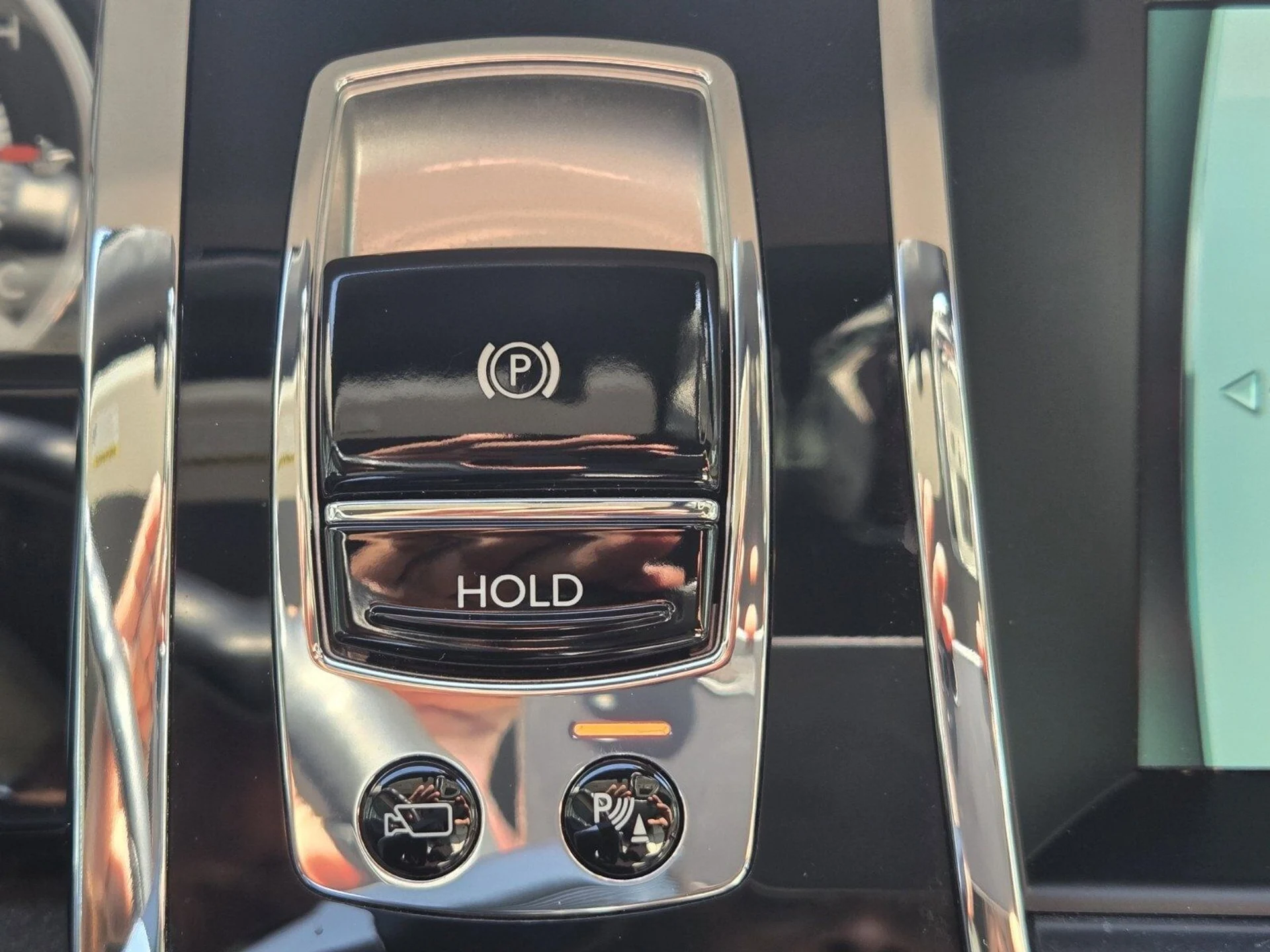 mph039_2595508483_24a828632cfae8906a8fa8804b1cb26ax_73fc897cd0