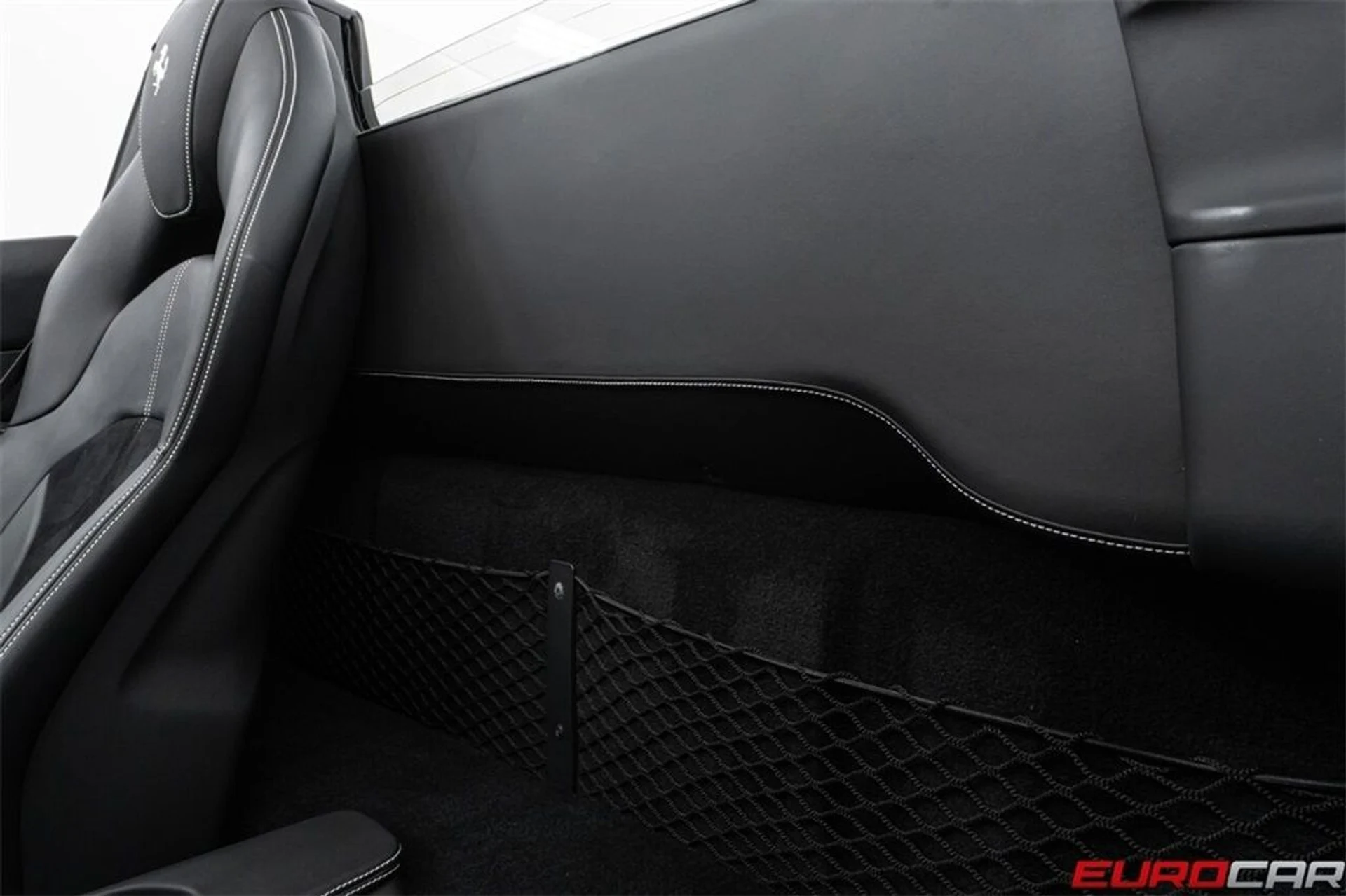 mph039_2649025680_image_40_5d58276d9f