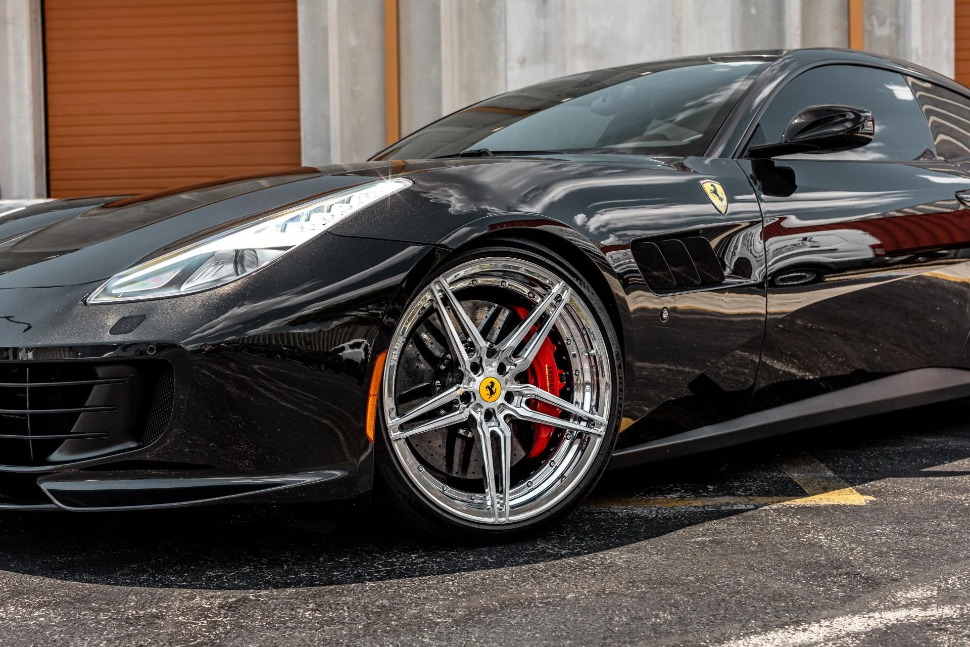 mph039_2652696651_Used_2018_Ferrari_GTC_4_Lusso_T_with_Novitec_Springs_DME_Tune_Velos_Wheels_IPE_Exhaust_Passenger_Disp_1654867168_a3a5e56f08