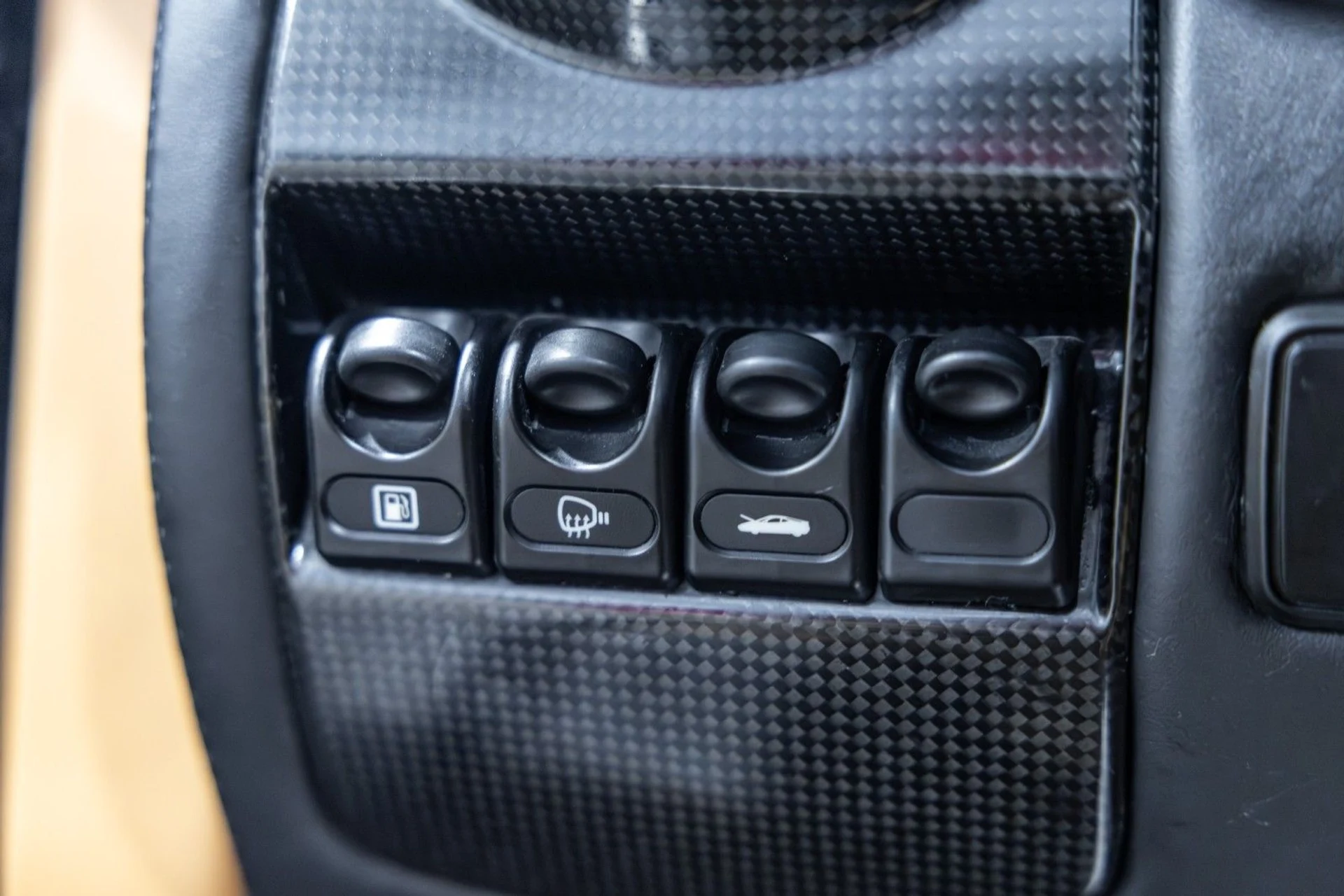 mph039_2669501051_Ng_9984e0b225