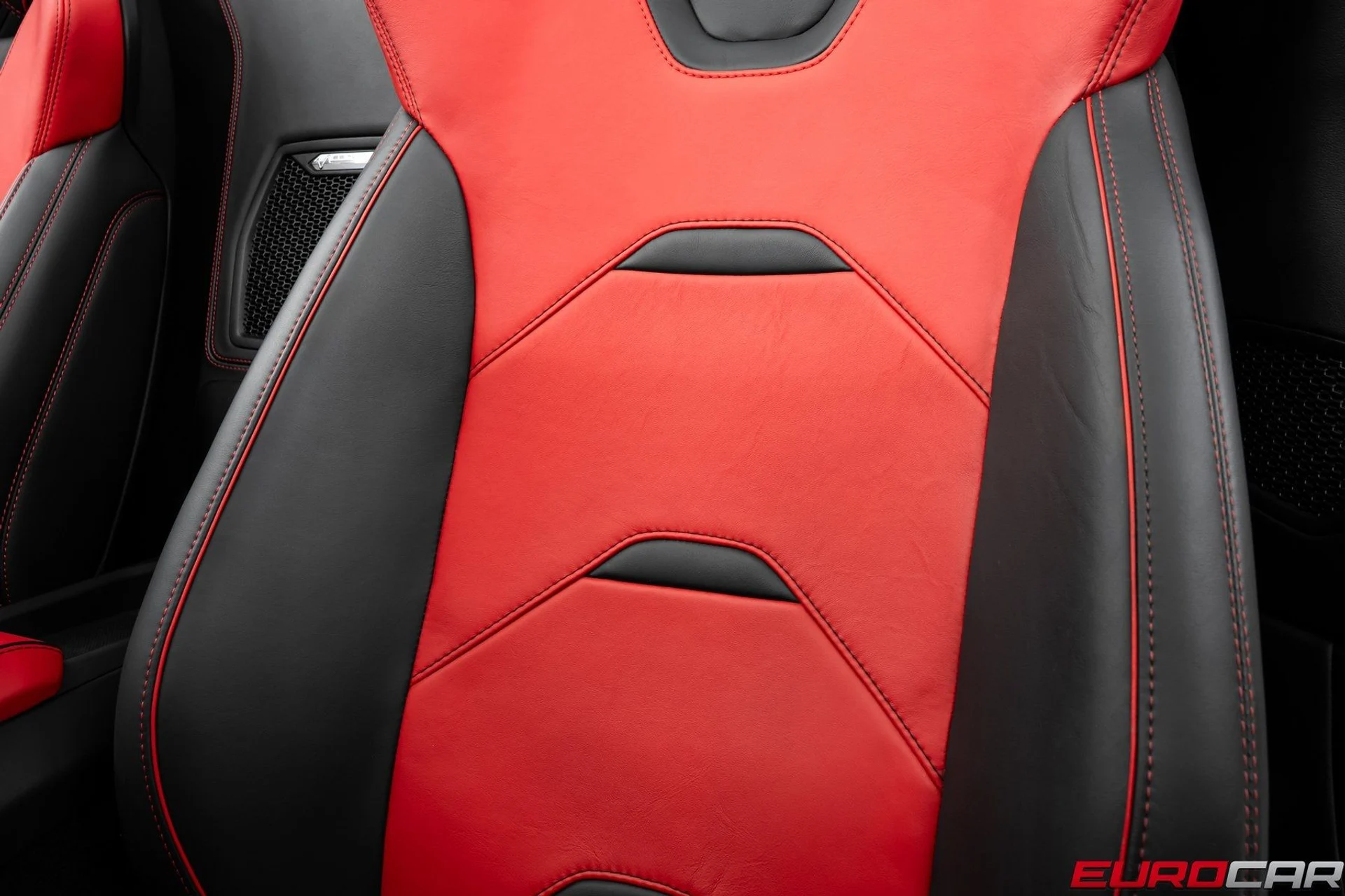 mph039_2679326957_image_40_c24fbf5c1e