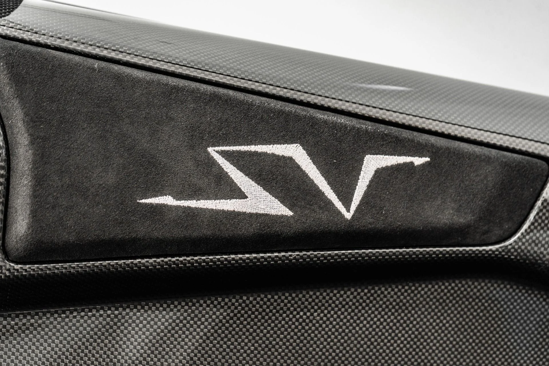 mph039_2693858778_Used_2010_Lamborghini_Murcielago_LP_670_4_SV_1759859215_e0eb032953