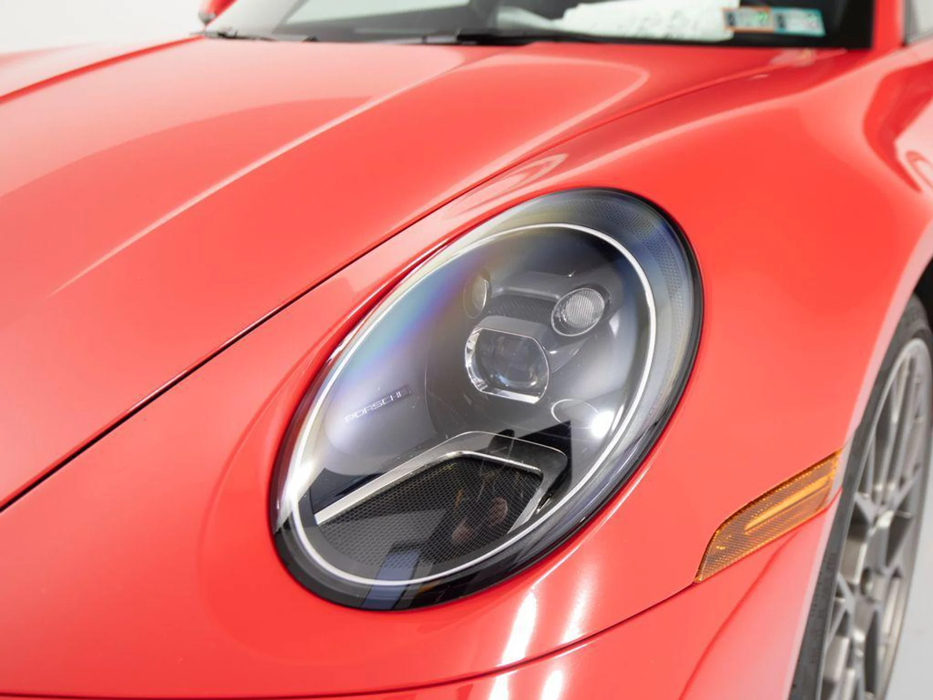 mph039_2715080956_px_C62_G5j4p_U9_Rm9l_T_Tm2vw_Hh8_A_5f45d69d52