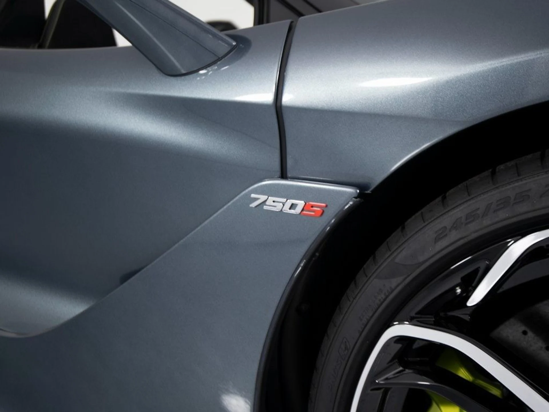 mph039_2719219993_87493a5a2dd8fd226e474380b56db2f0x_cda9d8273d