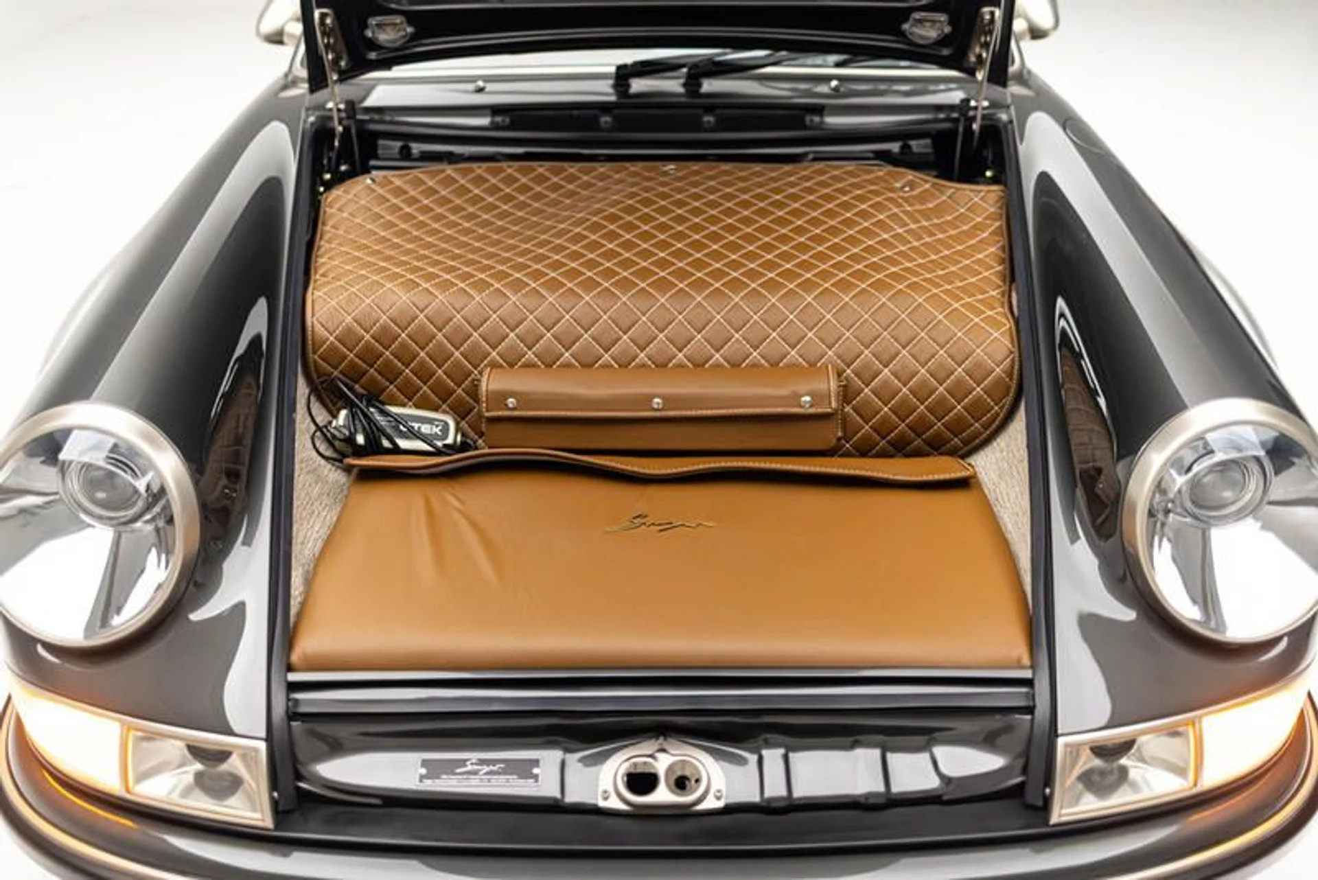 mph039_2721978654_69_E116_C5_911_E_4_A3_A_82_FE_8704491_A4533_6ee9228eaf