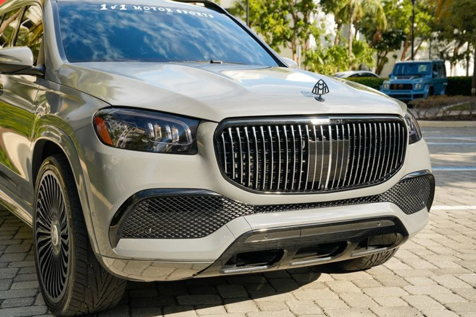 mph039_2733117382_22948878_40_800_5c5850e170