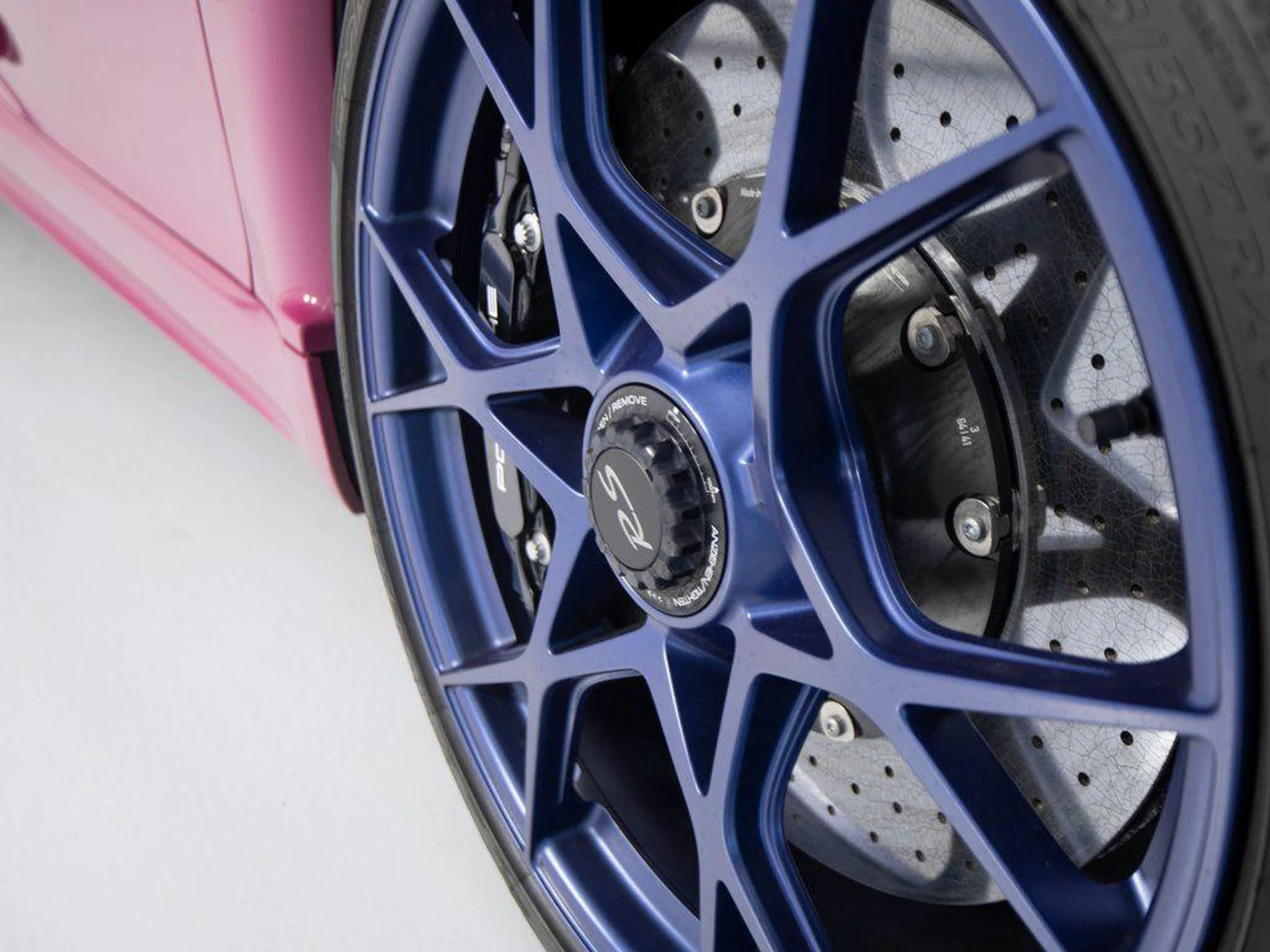 mph039_2747840931_9_Y7_p_Wl38_Yx_Gq_Ic6_Aq_H286g6_MQ_5690497ad0