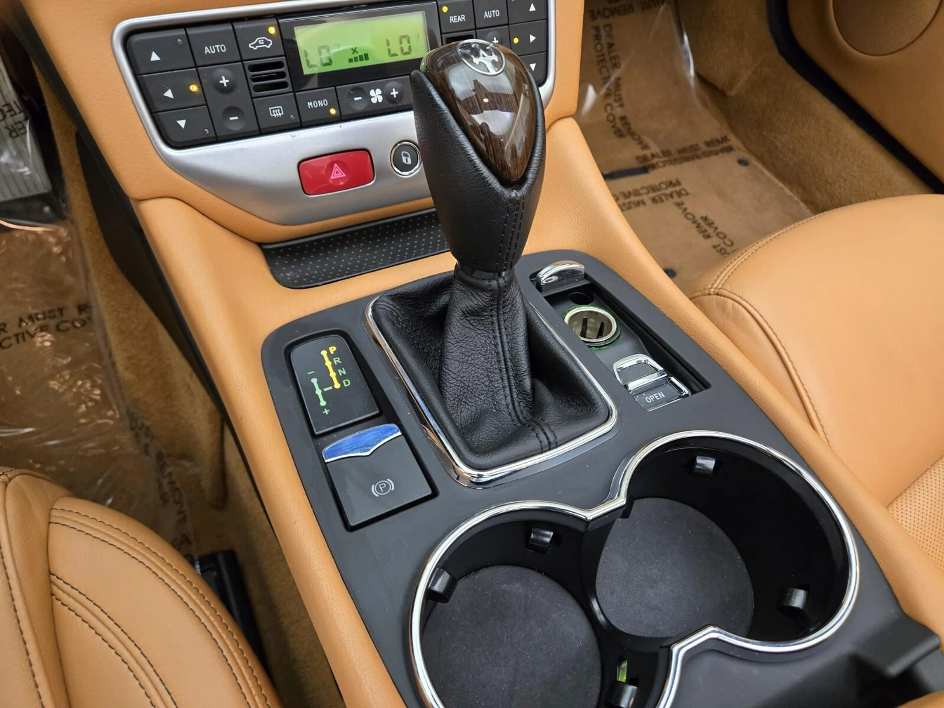 mph039_2763766838_Used_2013_Maserati_Gran_Turismo_Sport_1762328776_1f9c306aab