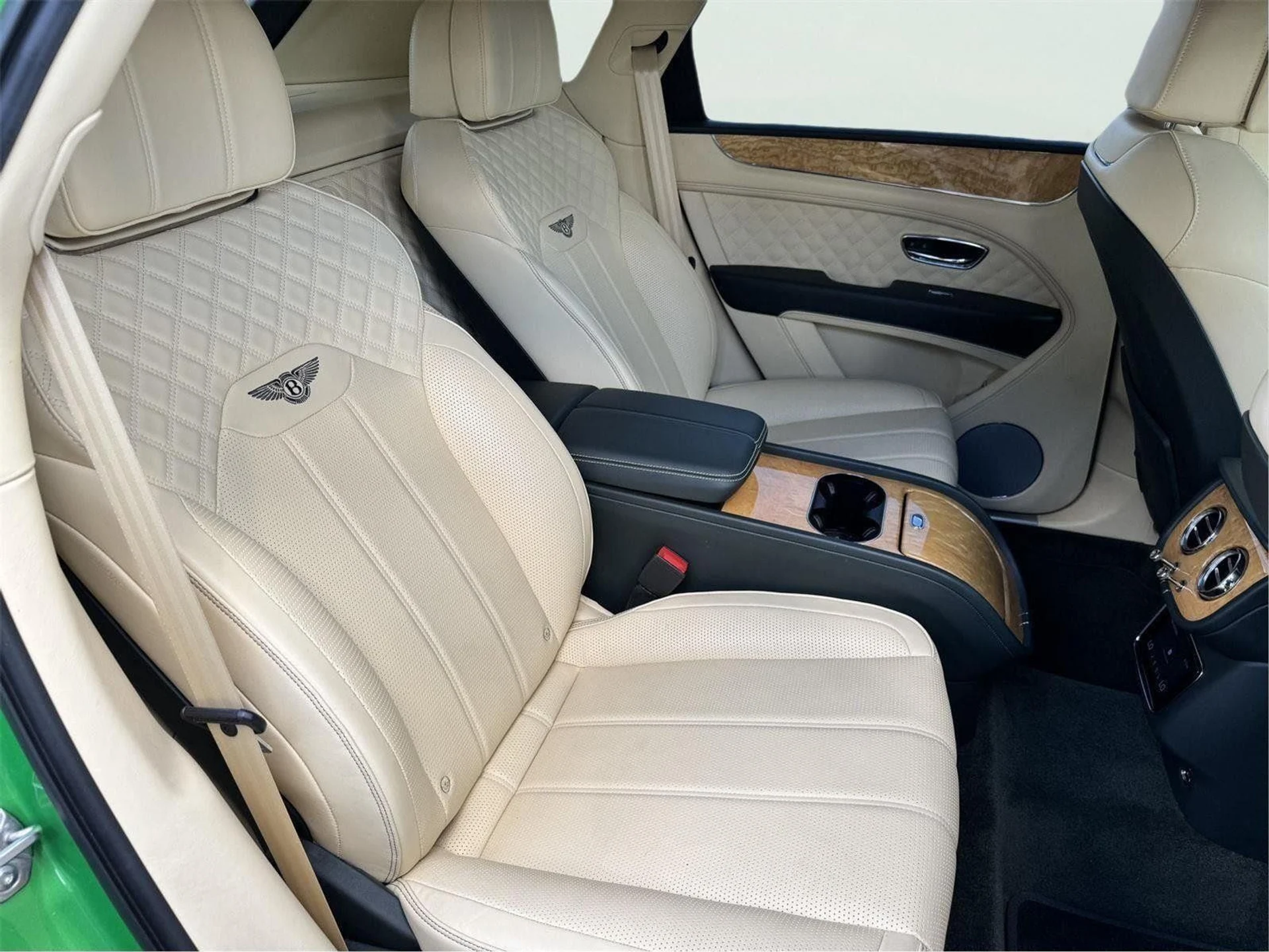 mph039_2770914224_d7d00093b0c37f2386999659de7dace9_d68d4948ed