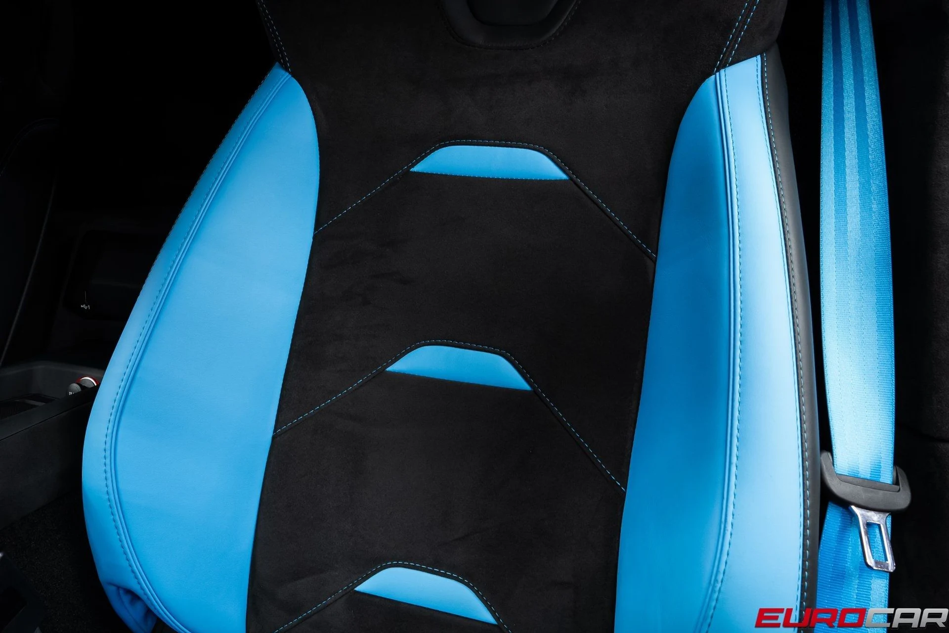 mph039_2783484682_image_40_6c6550606e