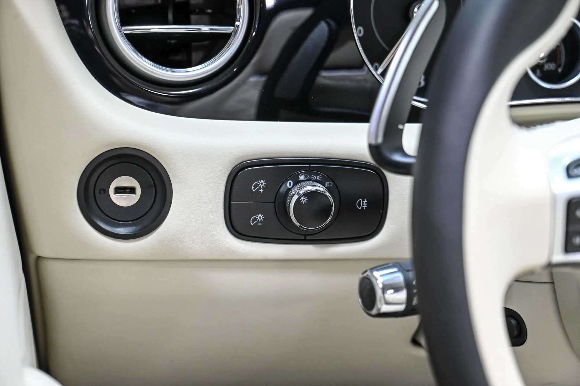 mph039_2789078997_Used_2017_Bentley_Continental_GT_V8_S_1769036560_21fa87c09a