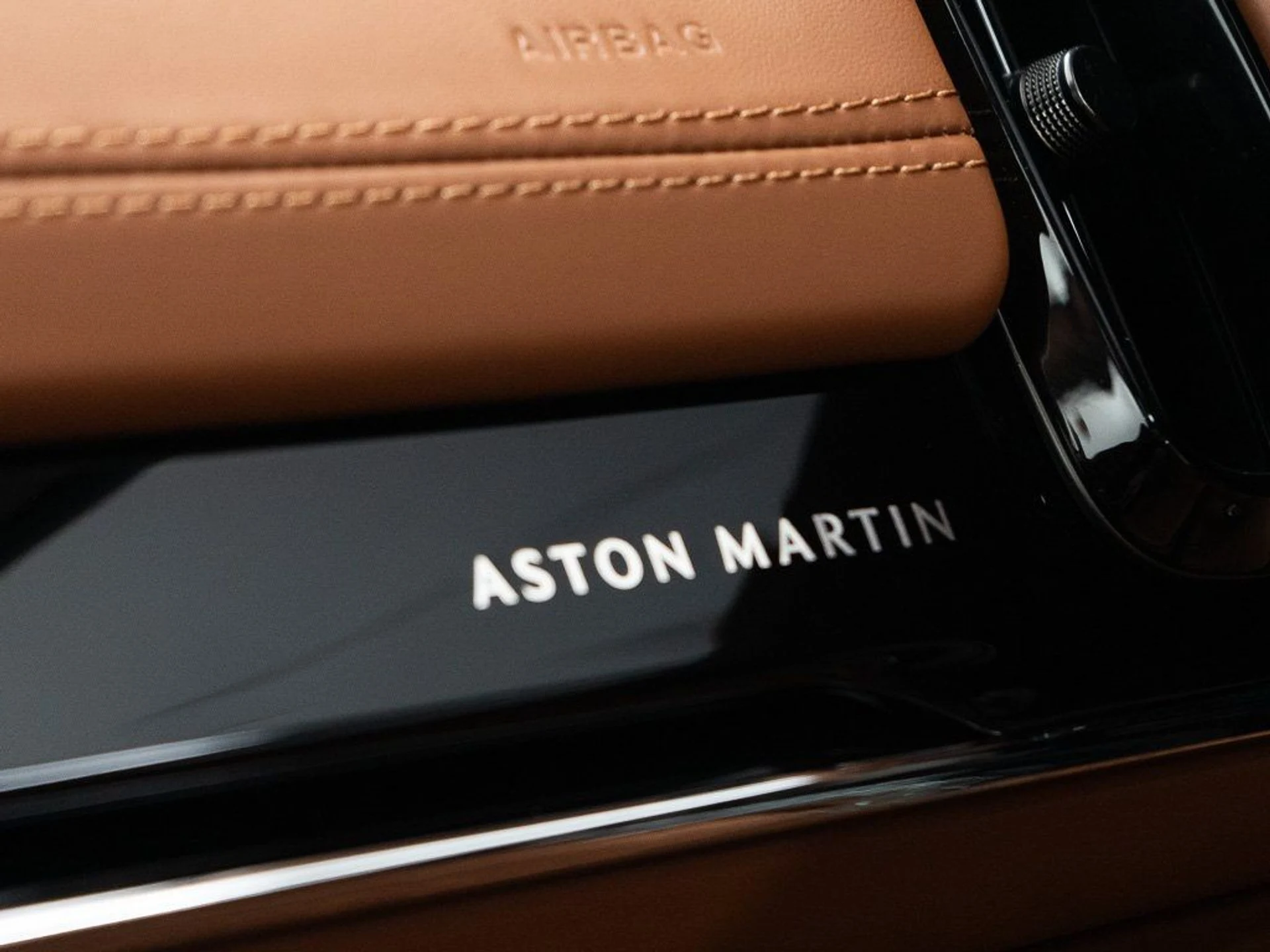 mph039_2790602135_030c068f7d8402d79eac2ef382d52e66_67e7c02f96