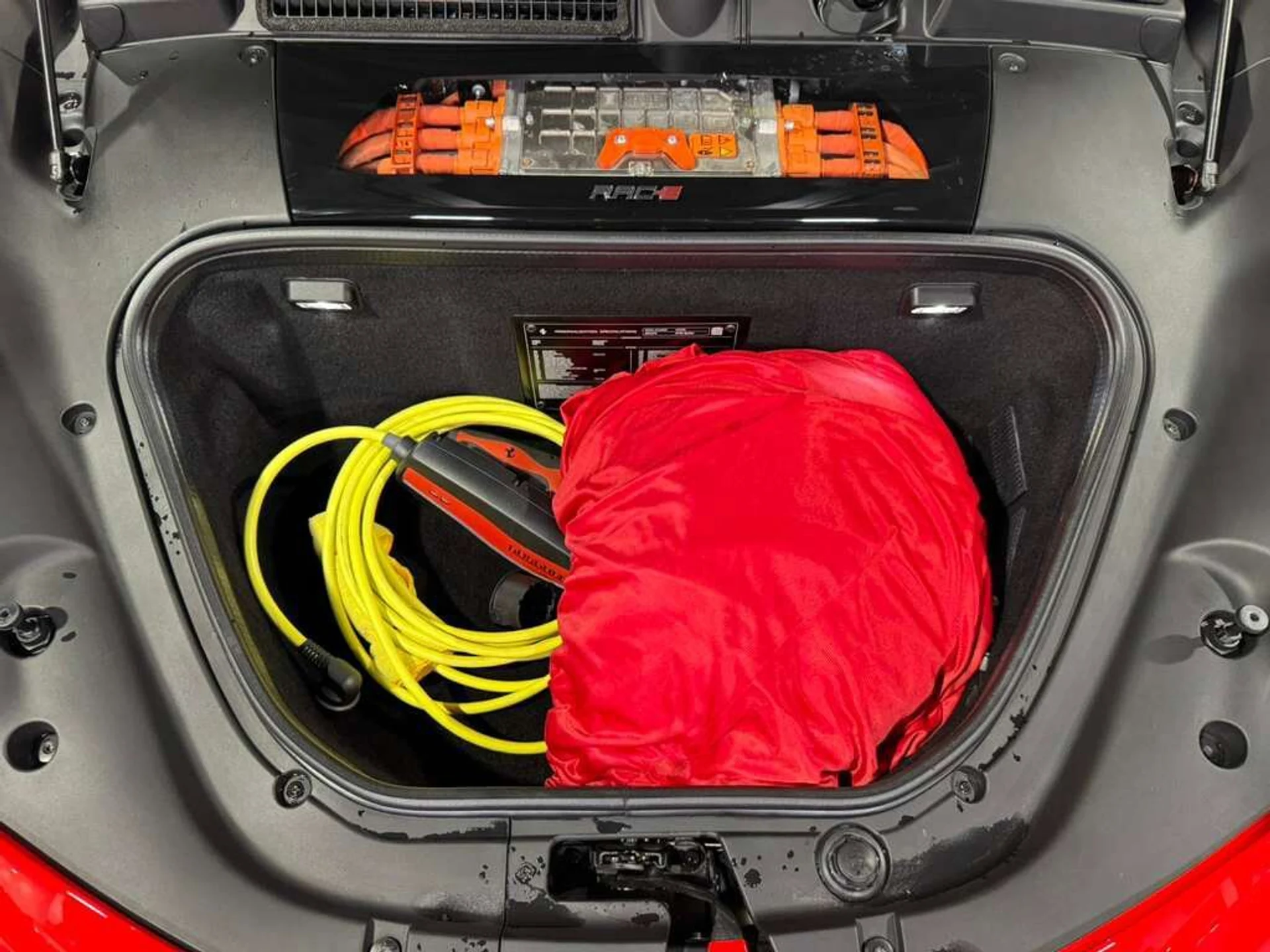 mph039_2797736217_65bed9a4056436c77965691c083de05b_7ad93e3965