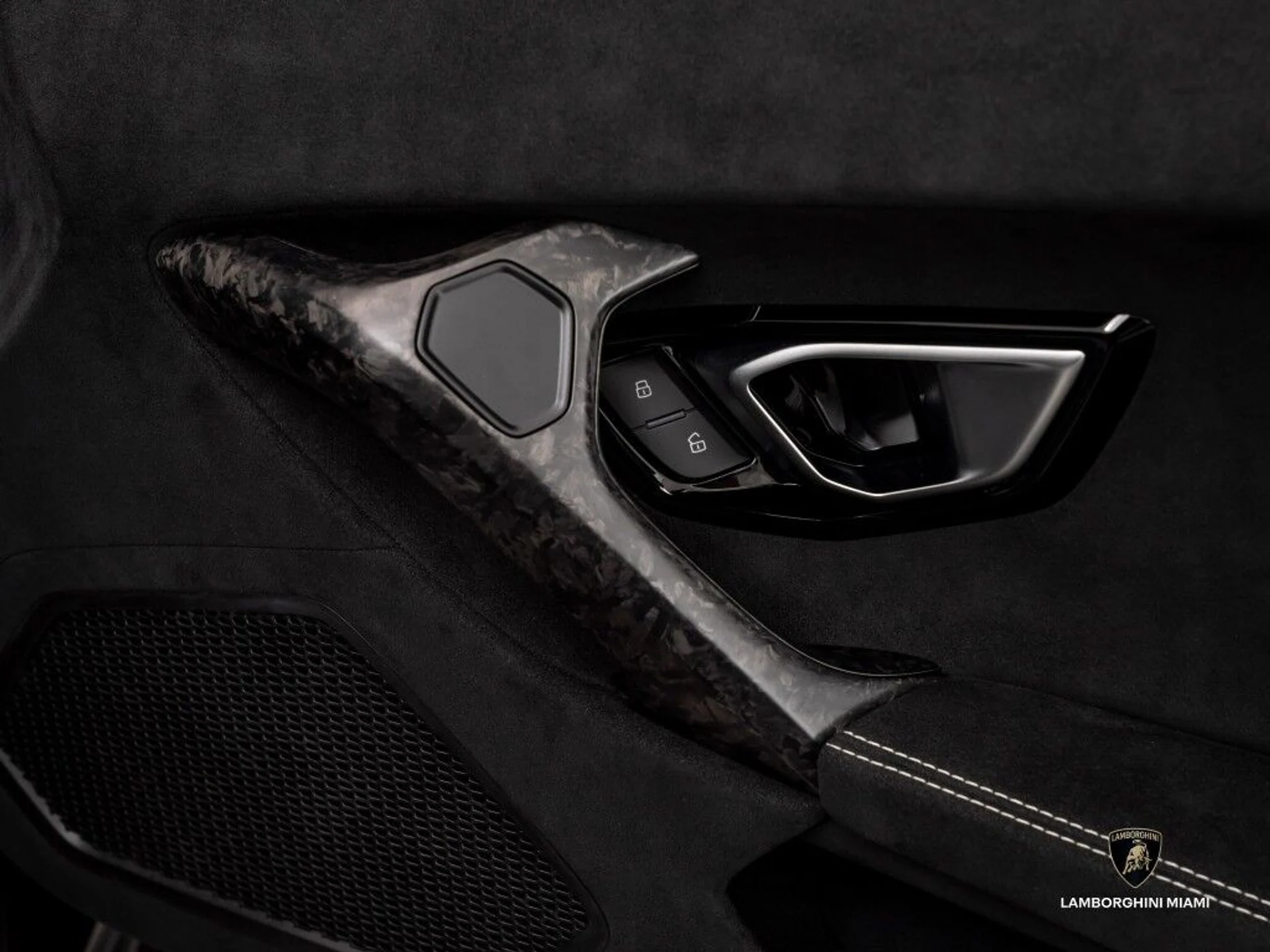 mph039_2812733745_50071e5c83ace7a9c2b6863b503a8b12_0a93849d61