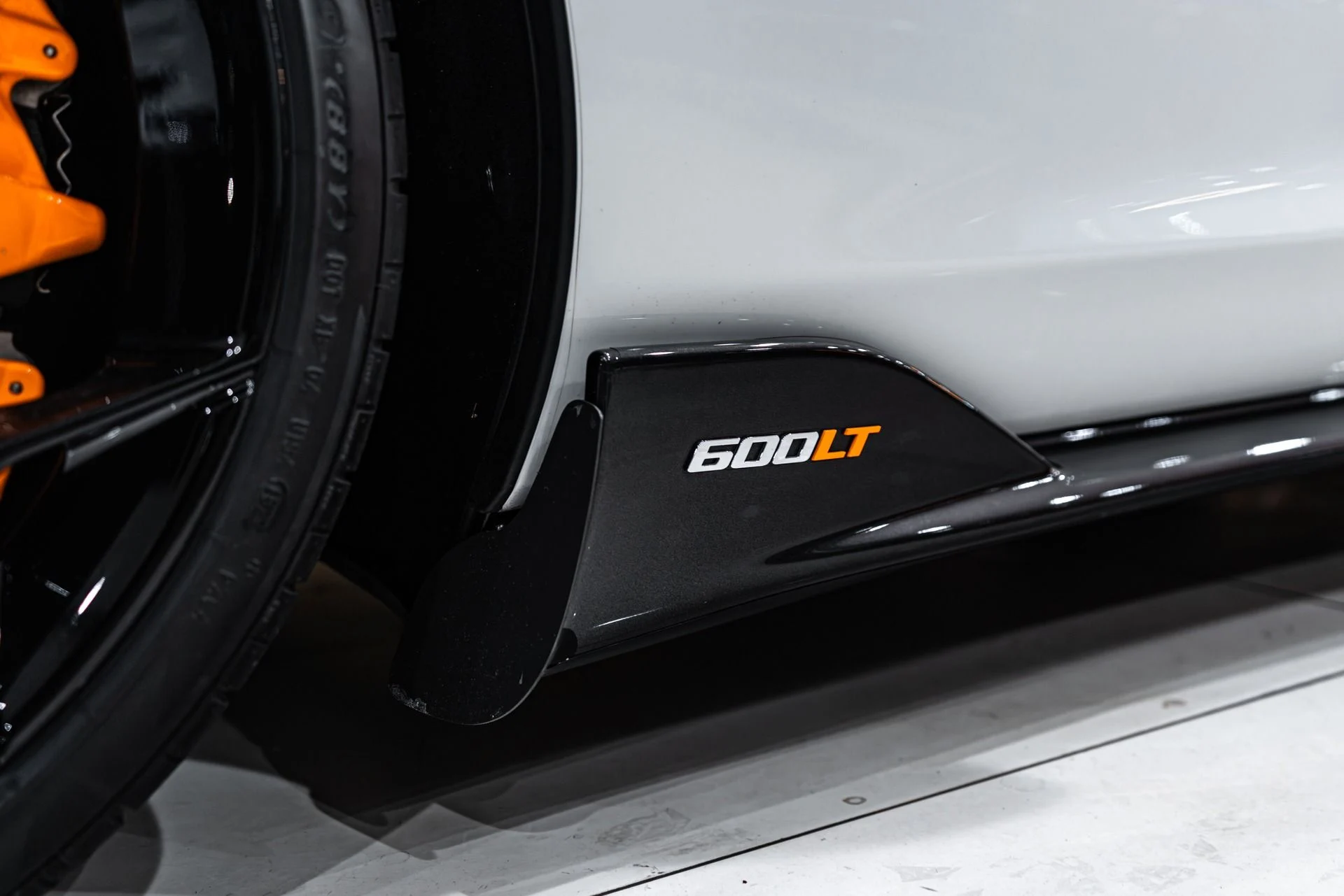 mph039_28392139_13105_p40_l_4aeedc7740