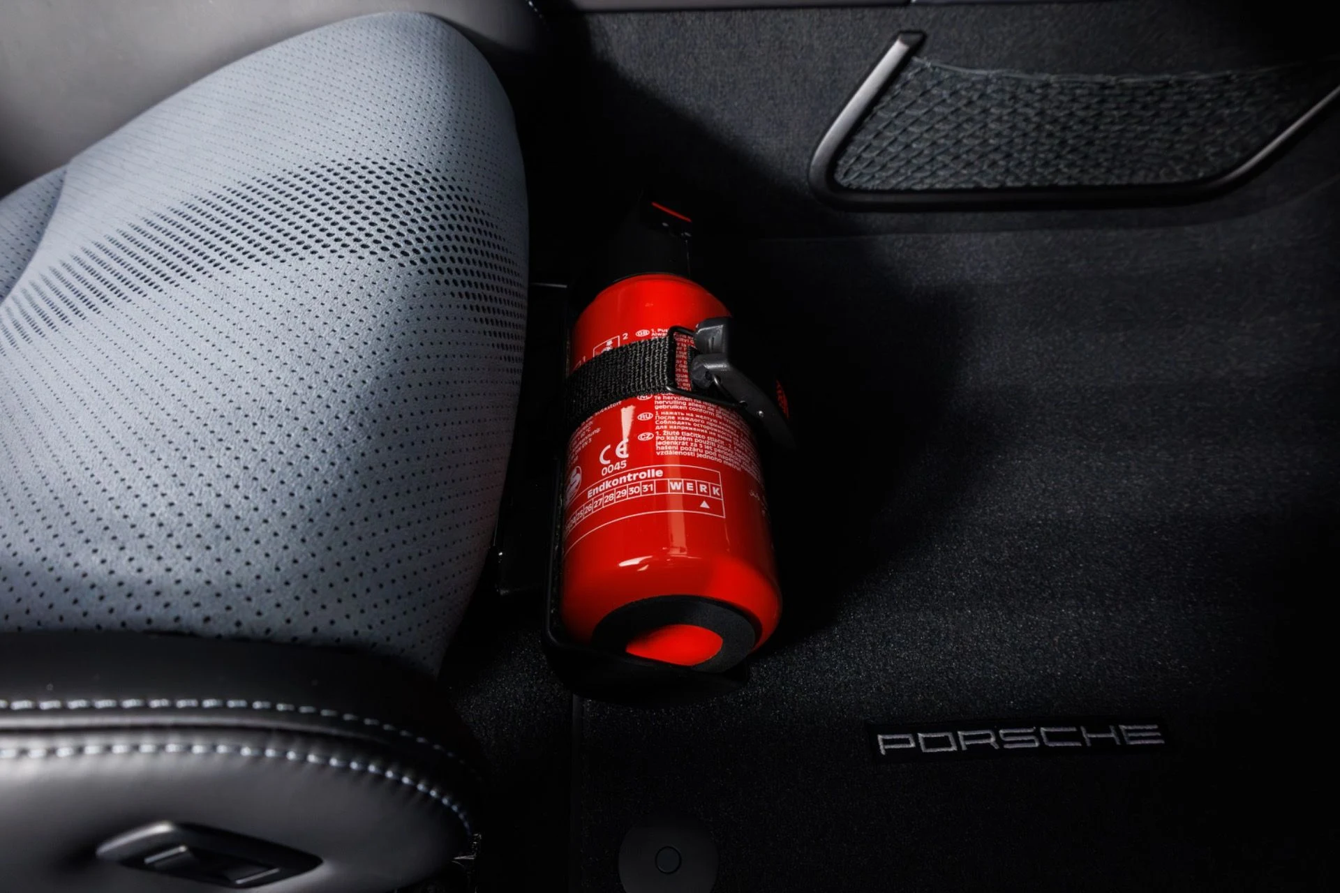 mph039_2841136094_Used_2023_Porsche_718_Cayman_GT_4_RS_1780679141_b6302d0522