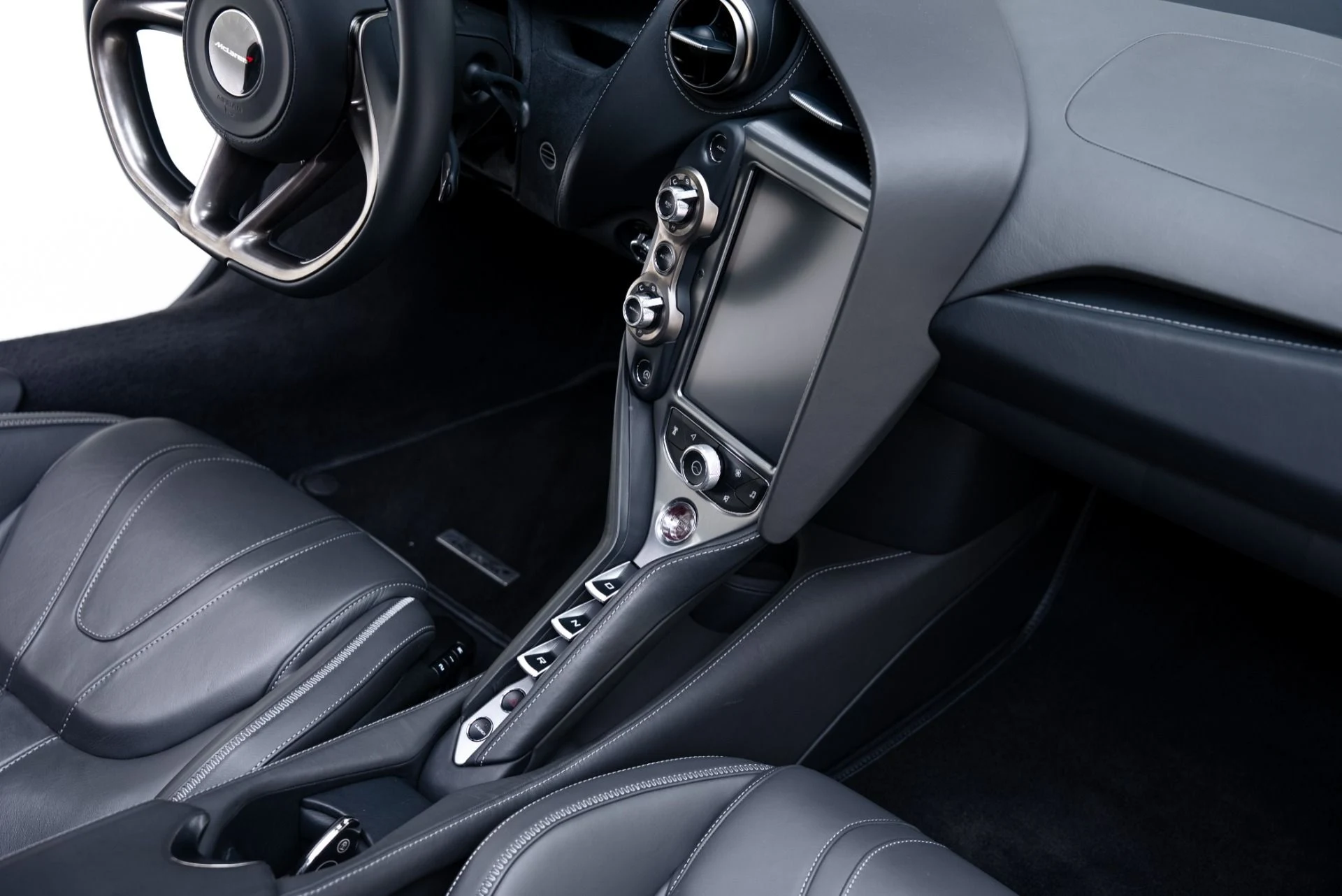 mph039_2856659918_Used_2018_Mc_Laren_720_S_Performance_1769552017_58321b74e0