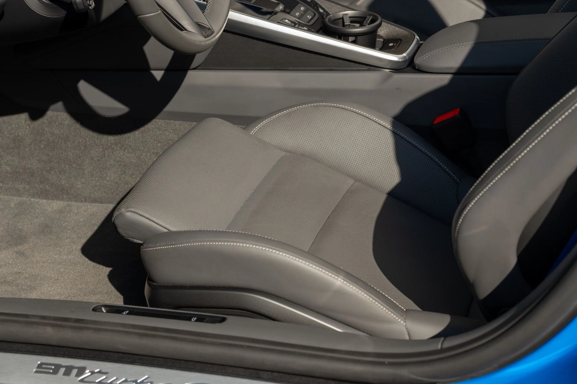 mph039_2875042766_Used_2023_Porsche_911_Turbo_S_1759285627_1f7a5cbd75