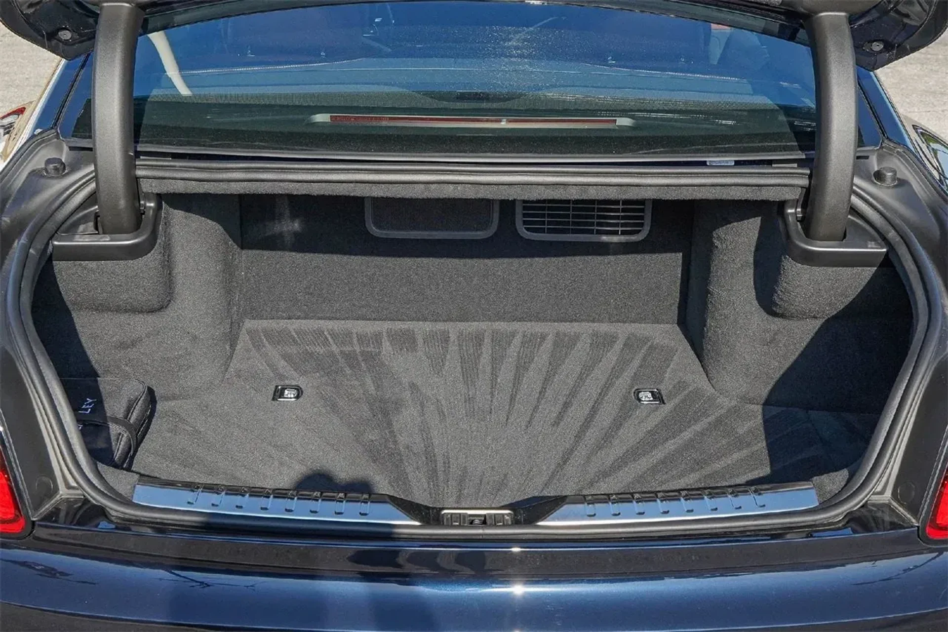 mph039_2879180569_9f791fedf3bc498cb800a3e52a1fffa3_3012c6c93a