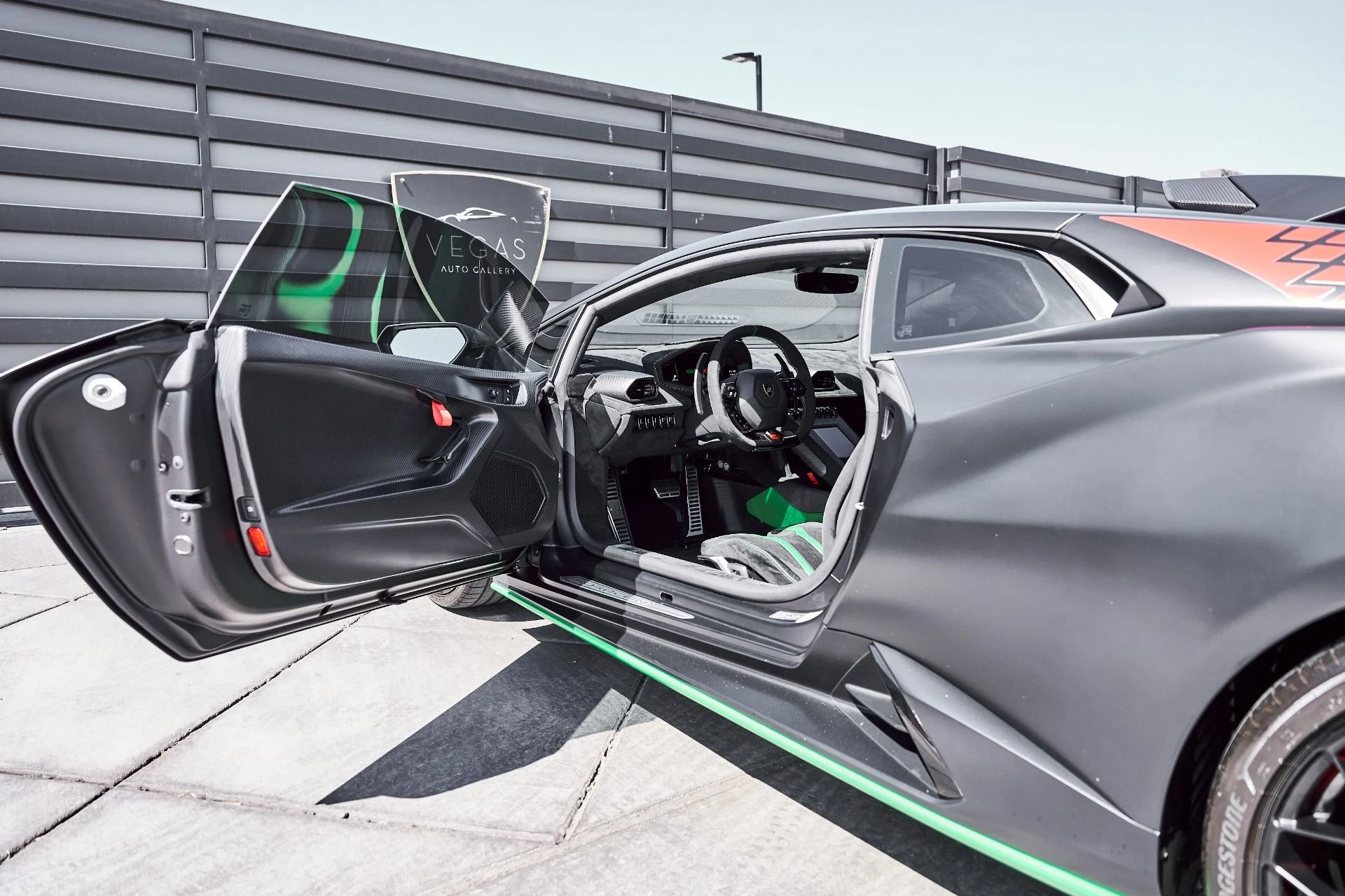 mph039_2880653519_Used_2022_Lamborghini_Huracan_STO_Base_1774488444_0f7838a06a