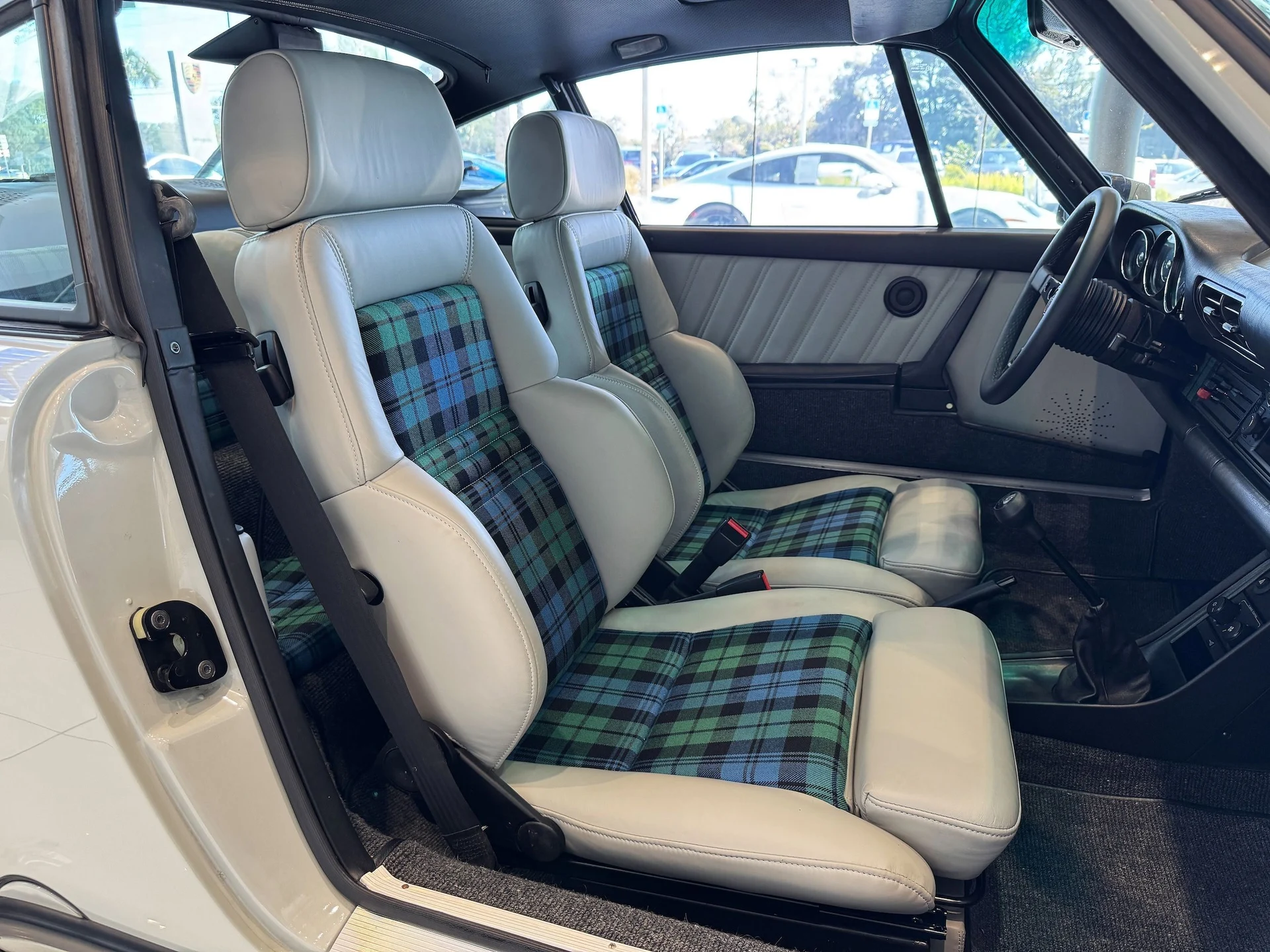 mph039_2888571006_042997115afc5d4aa6c67dd94c8e8dffx_c6333e8b6f