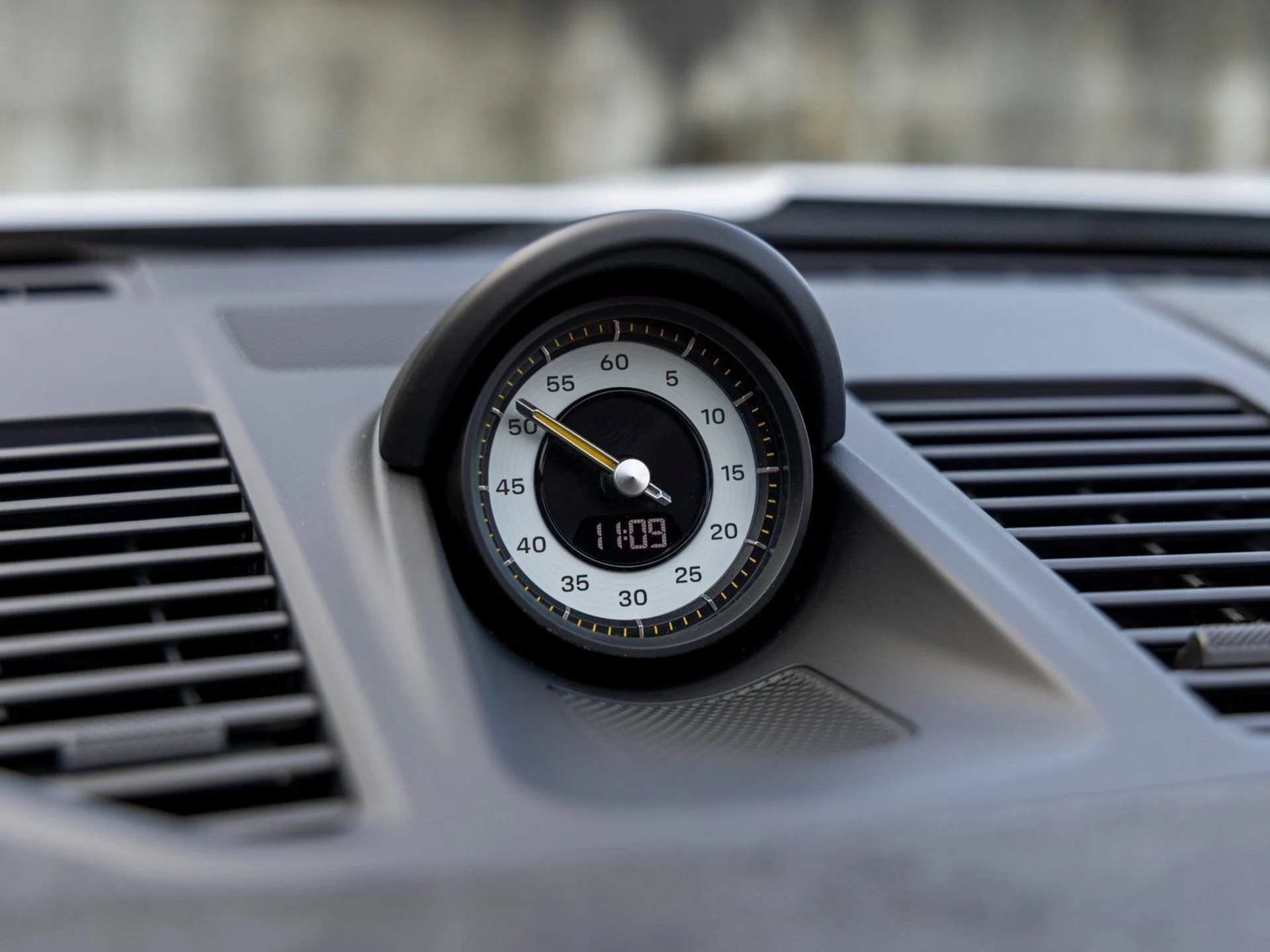 mph039_2892593061_40_d7f747993d