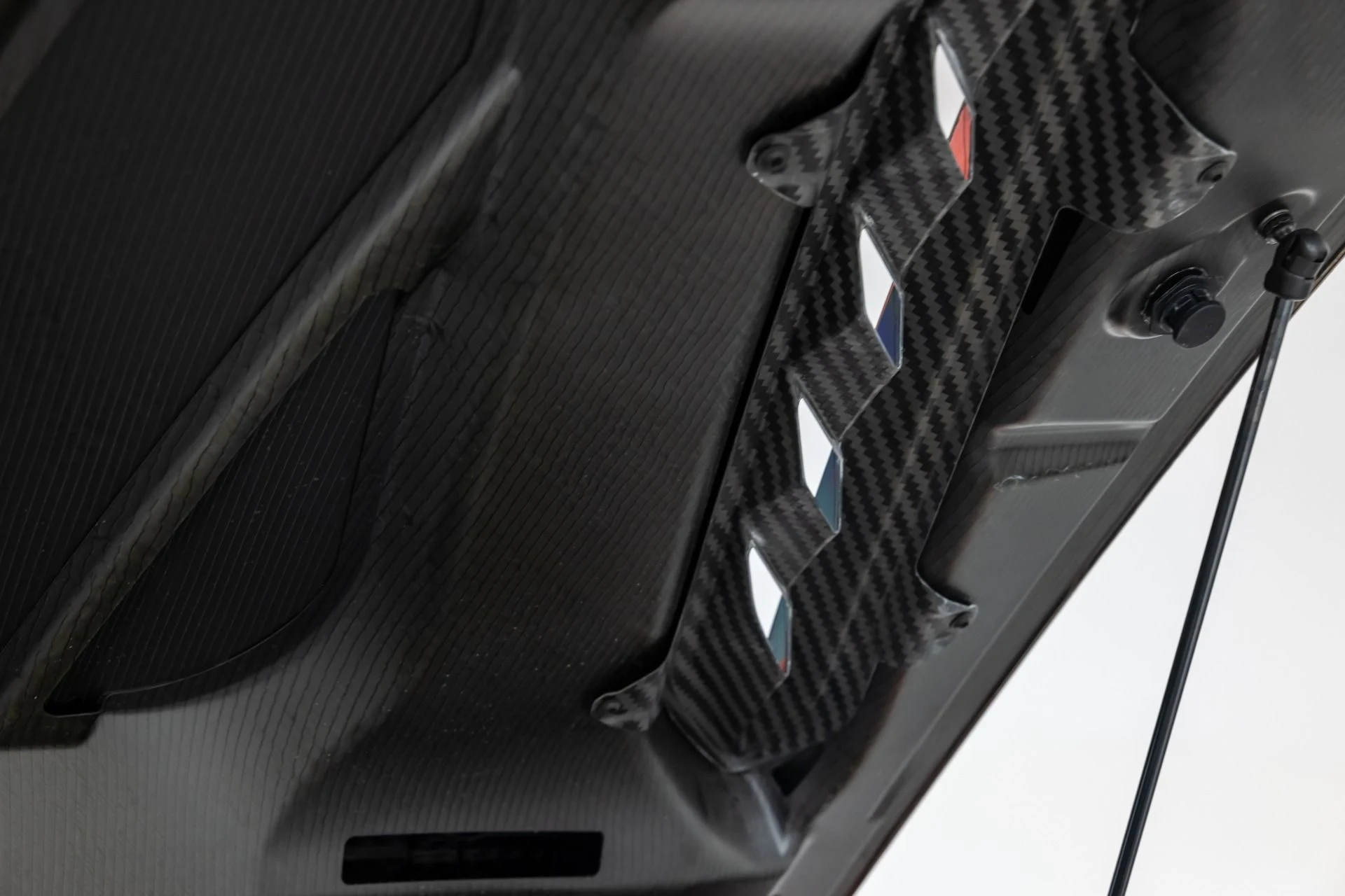 mph039_2909102353_Used_2024_Lamborghini_Urus_S_1766449487_dbdf551661