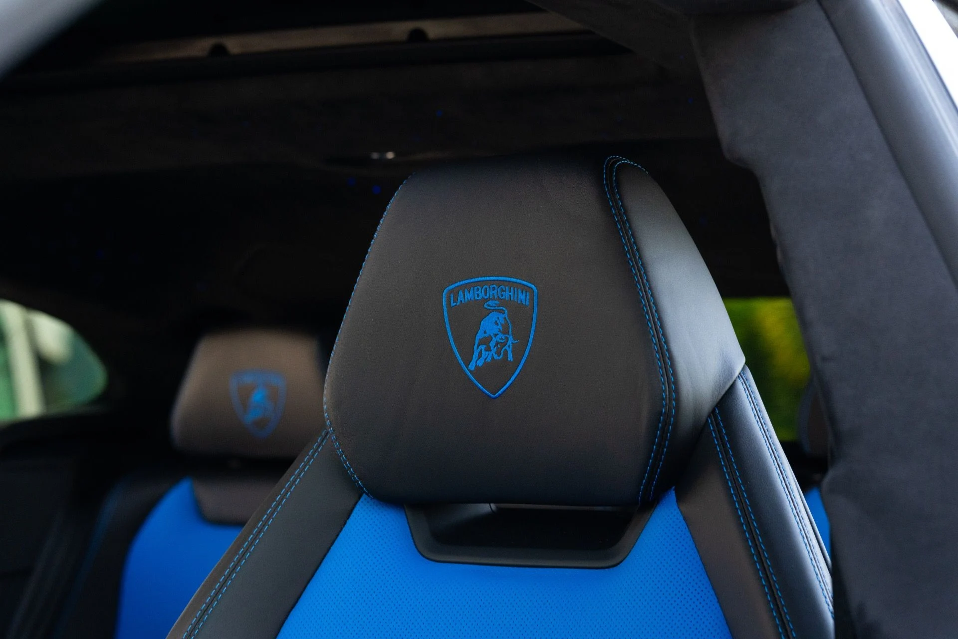 mph039_2910313381_Used_2019_Lamborghini_Urus_1781242098_2d89143091
