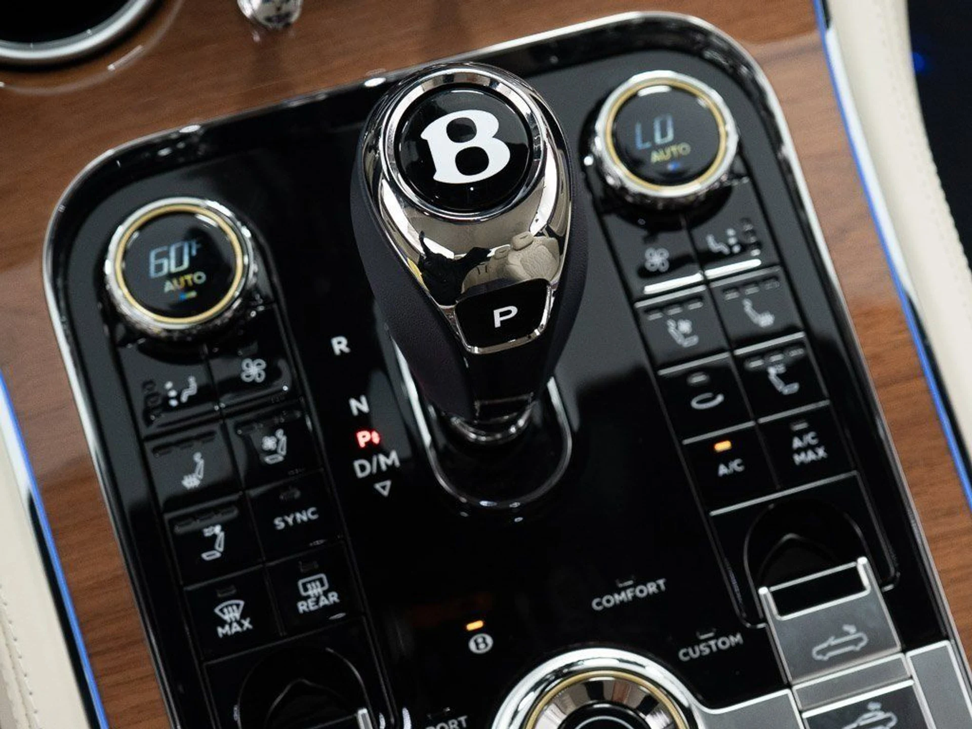 mph039_2916987056_b993dc47c2ea4edf3a4503974a6e1dc3_6928655352