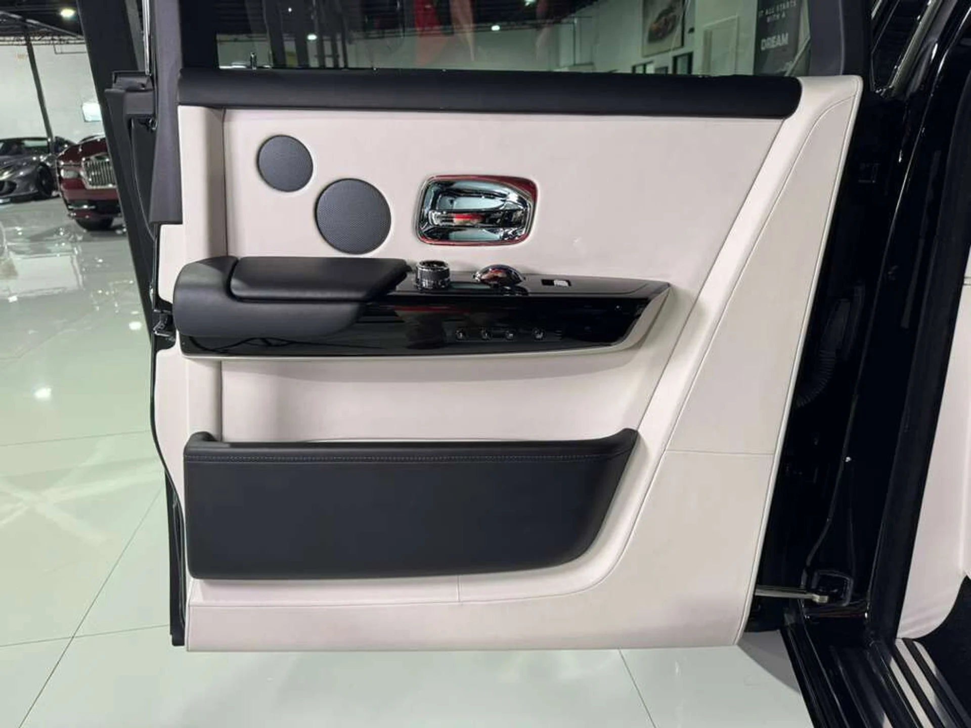 mph039_2919583910_86932395c7da8ef21d42378a49171681_7129523502