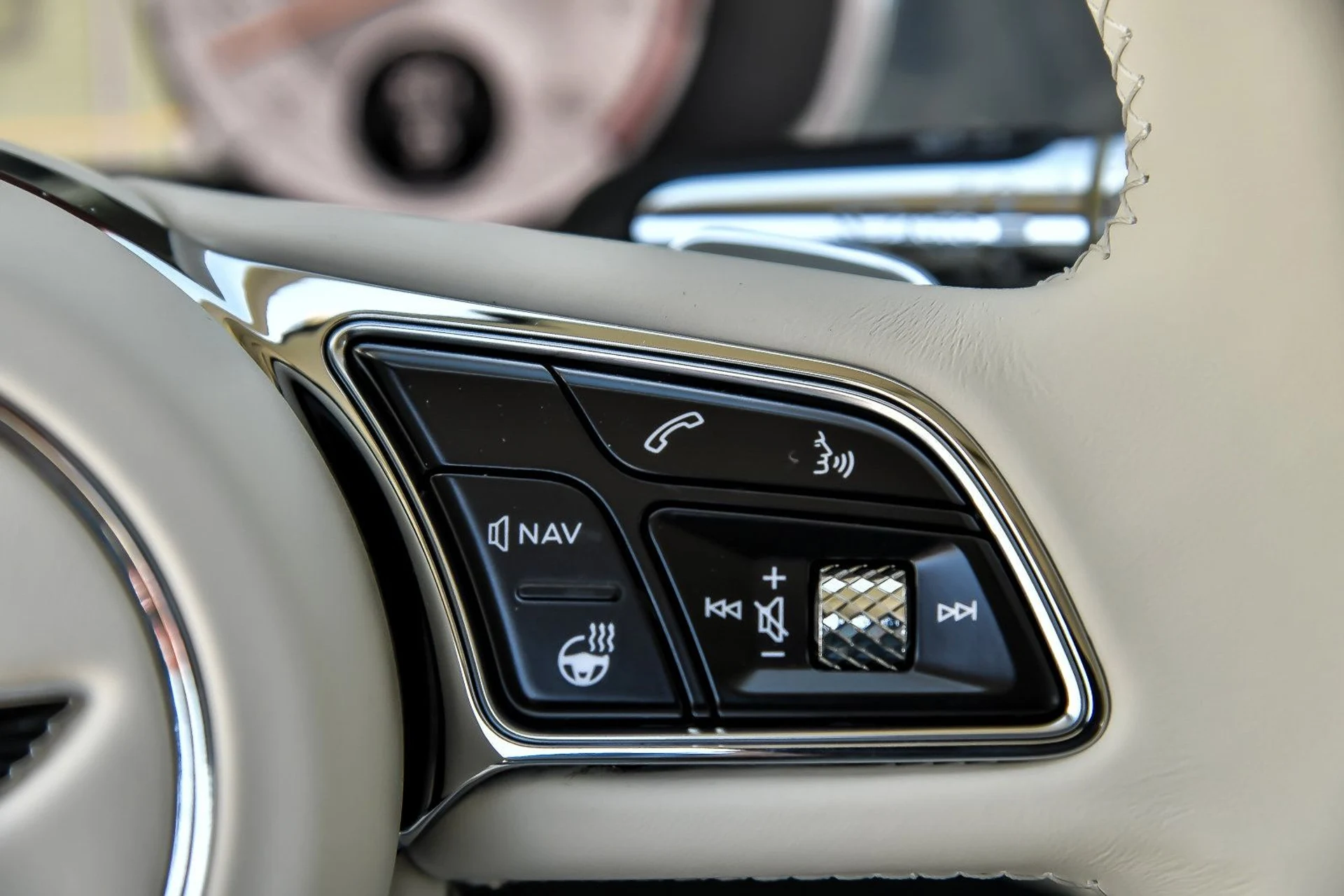 mph039_2923981286_5592eb0f495908bc42ad4d6e7c2fde11x_e8bf665675