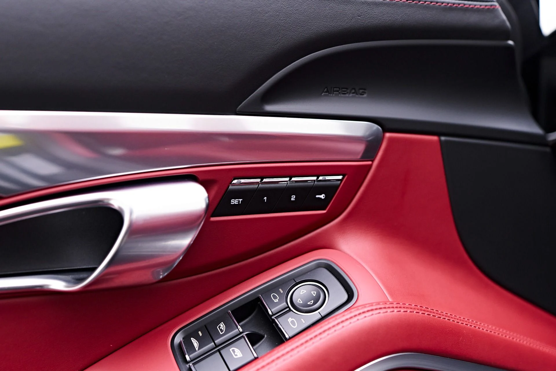 mph039_2951730938_Used_2019_Porsche_911_Turbo_1750270685_6a44b56a7f