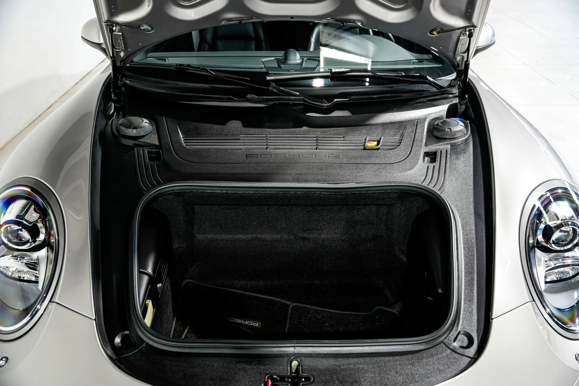 mph039_2960695360_c3e31c677d8948d943f741bfed015cc9x_cf470b1d99