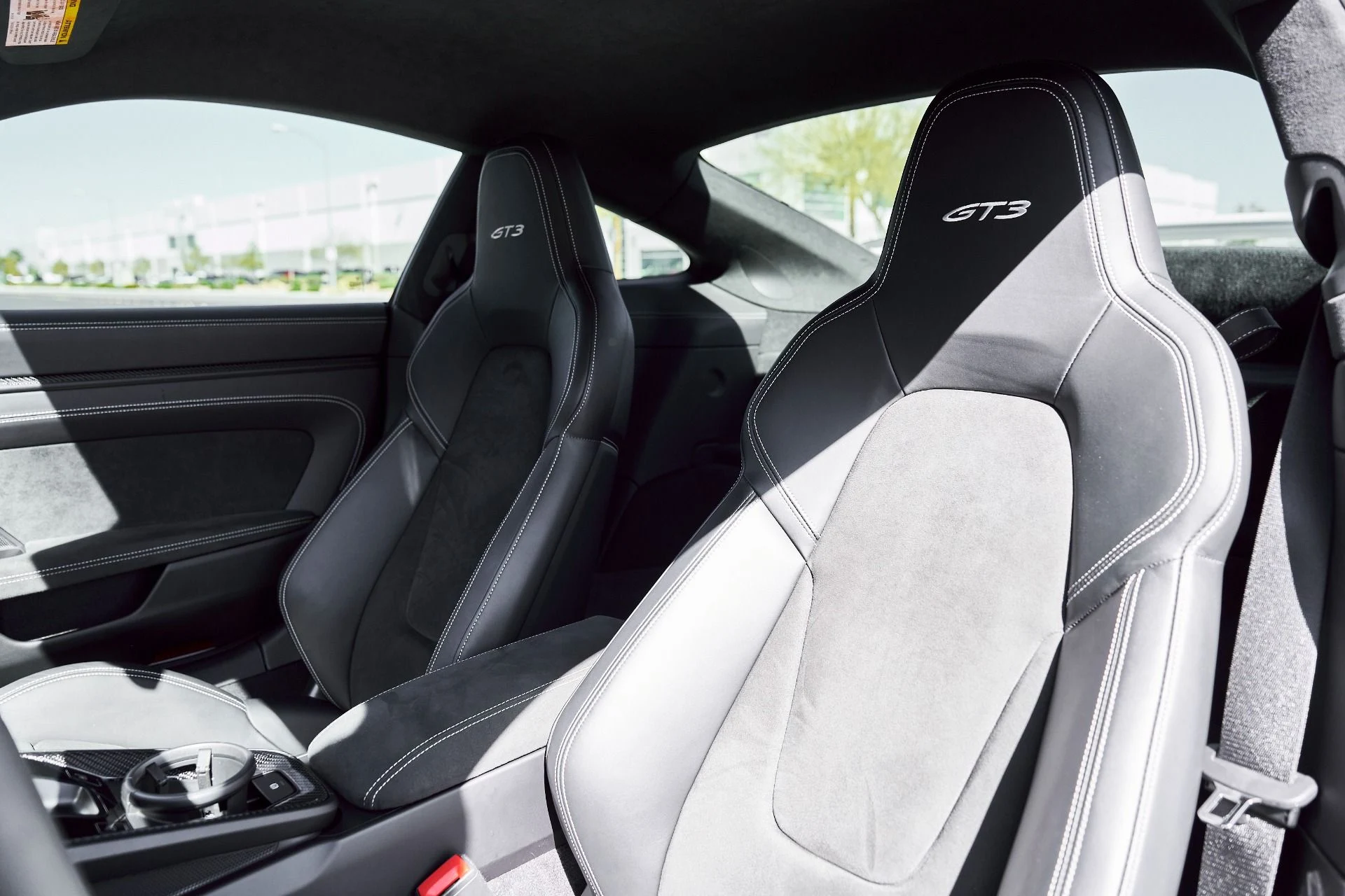 mph039_2962347224_Used_2022_Porsche_911_GT_3_1773348926_4901d0d0a7