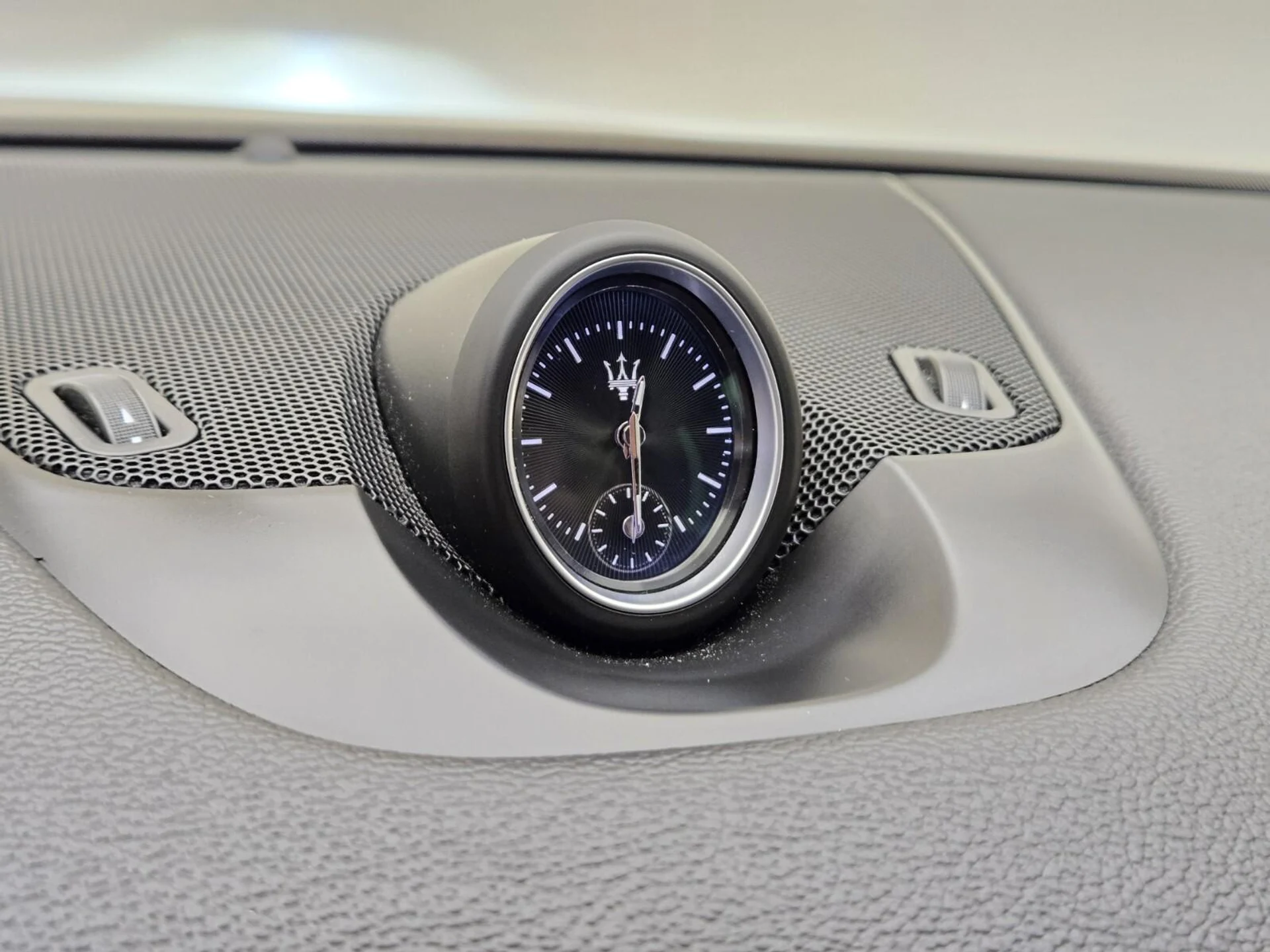 mph039_2962803570_Used_2022_Maserati_Levante_GT_1753164576_6d23f2aaf8