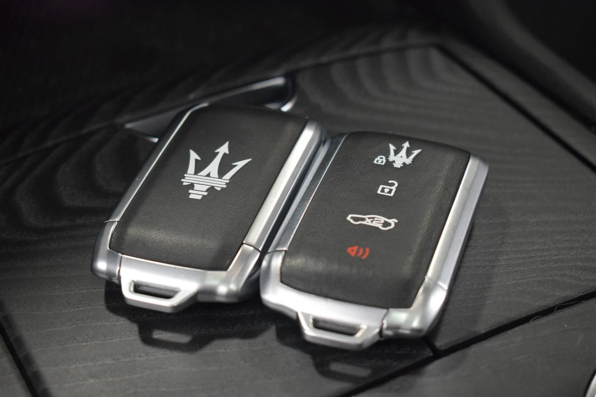 mph039_2975900654_c6b6e527814084dc71441102d5791486x_9a4bff789f