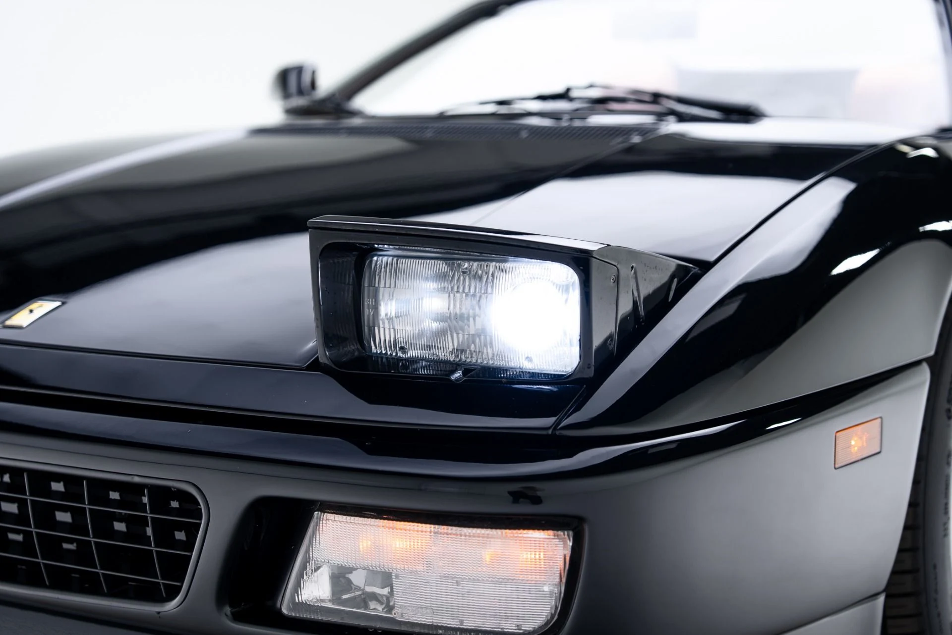 mph039_2982458158_Used_1995_Ferrari_348_Spider_1769630987_15e4d65af3