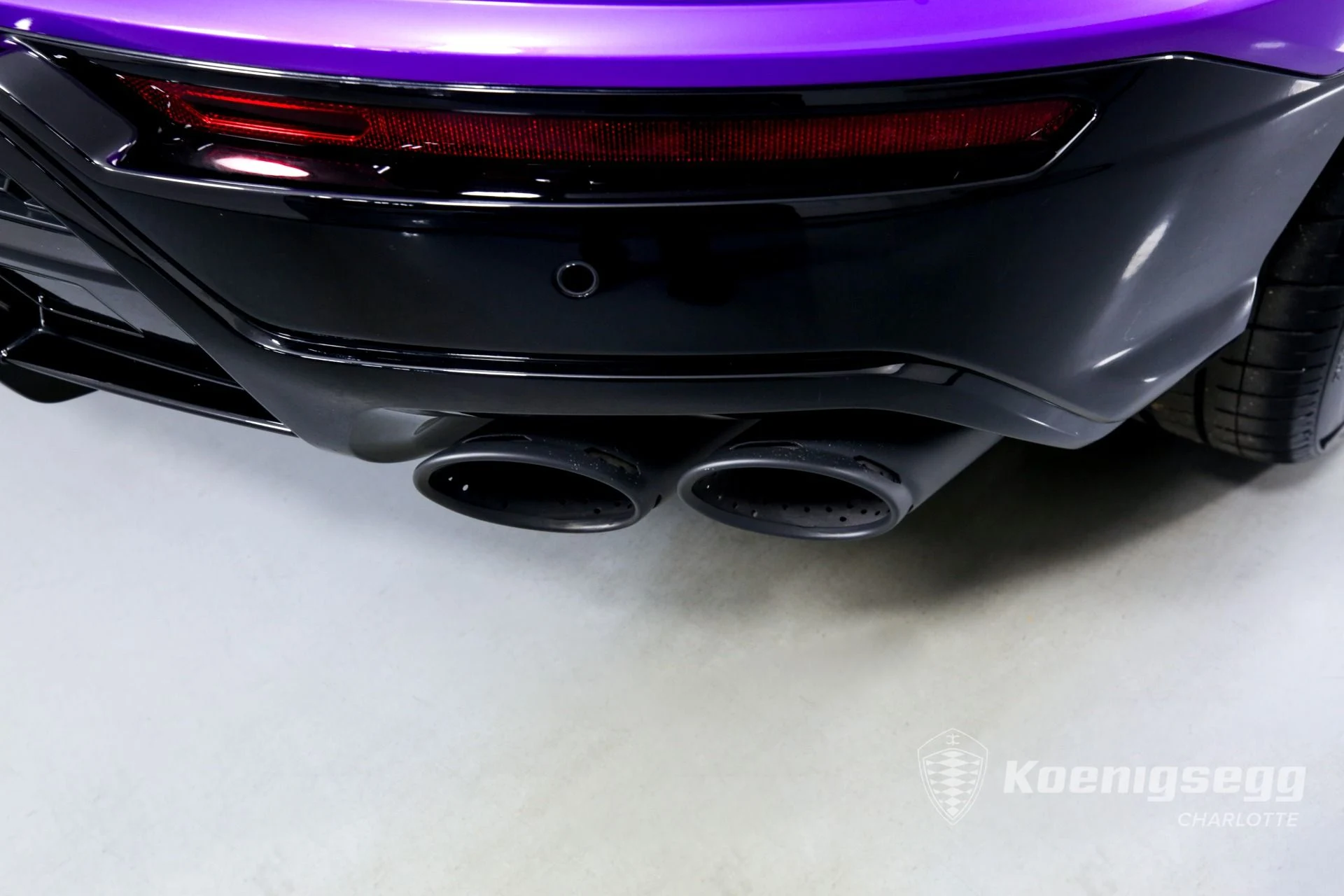 mph039_2994862691_Used_2022_Lamborghini_Urus_1671738145_3df02ea7b5