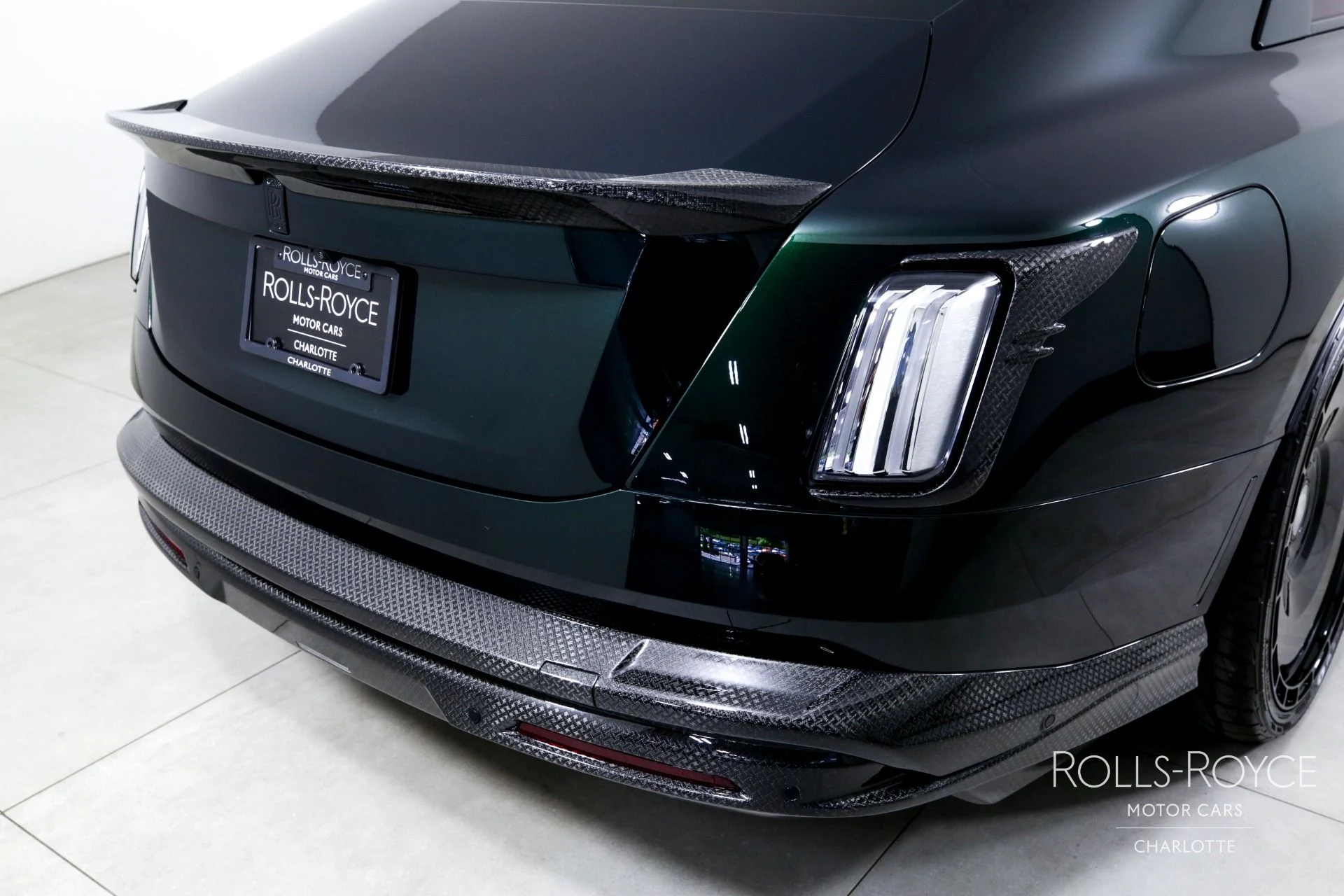 mph039_3017427848_Used_2024_Rolls_Royce_Spectre_1744988373_cd1ac465ab