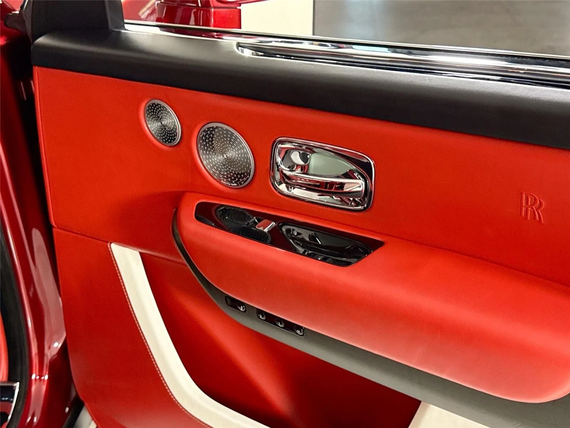 mph039_3018417122_fea593d31aad02afa4409252c60d16ad_588e5cc951