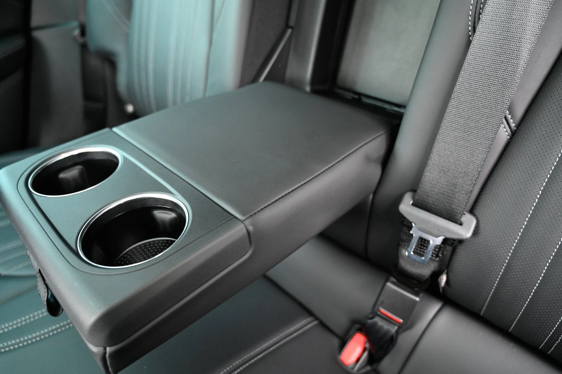 mph039_3035167101_e8f0738d797e4b55a5c8ab4508f2cf59_759136dde9