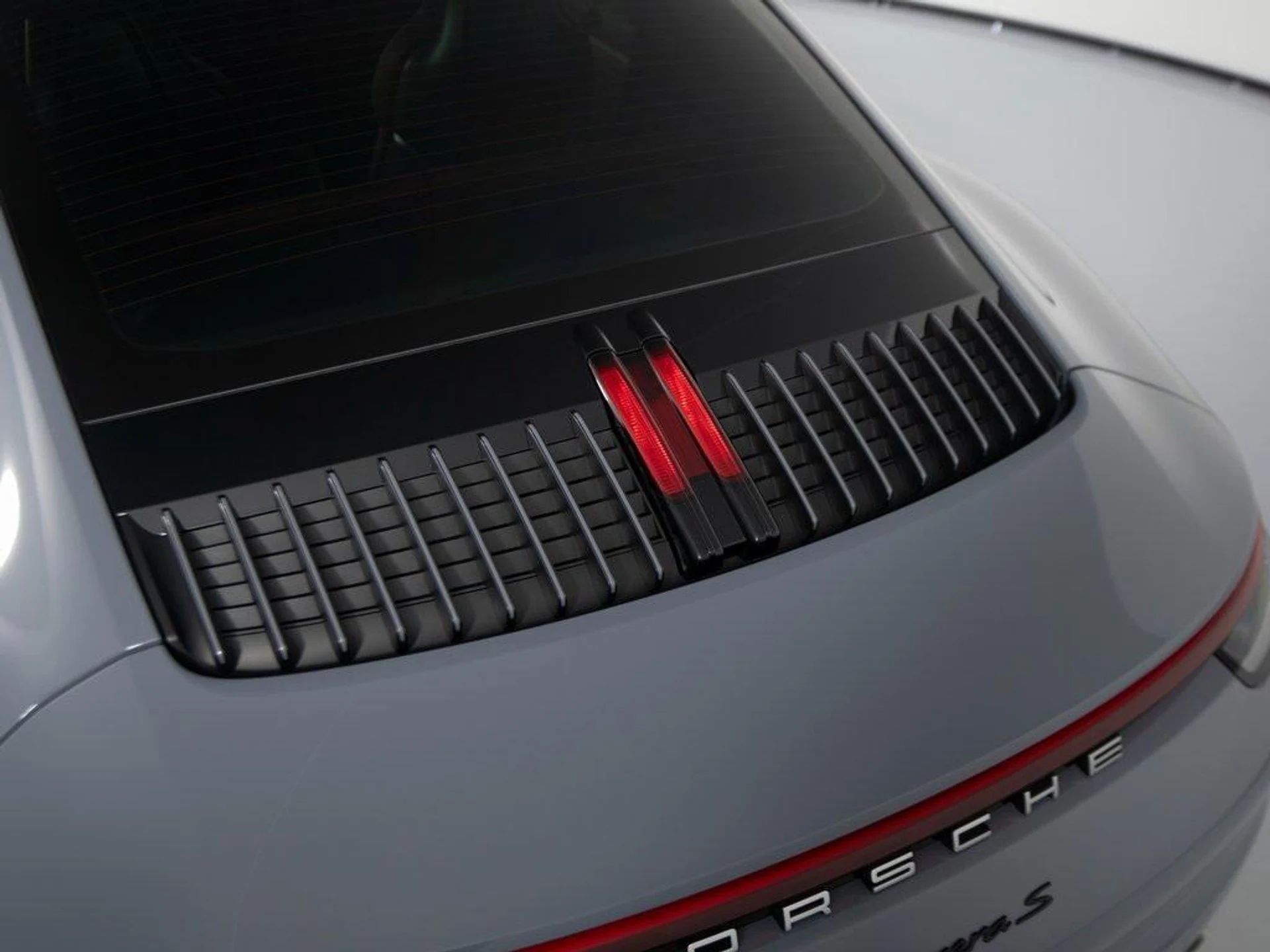 mph039_3050480771_u_Ry_VQDW_7wxe_I1_P_Tf_G40_B_Nbw2i_I_331b13d30a